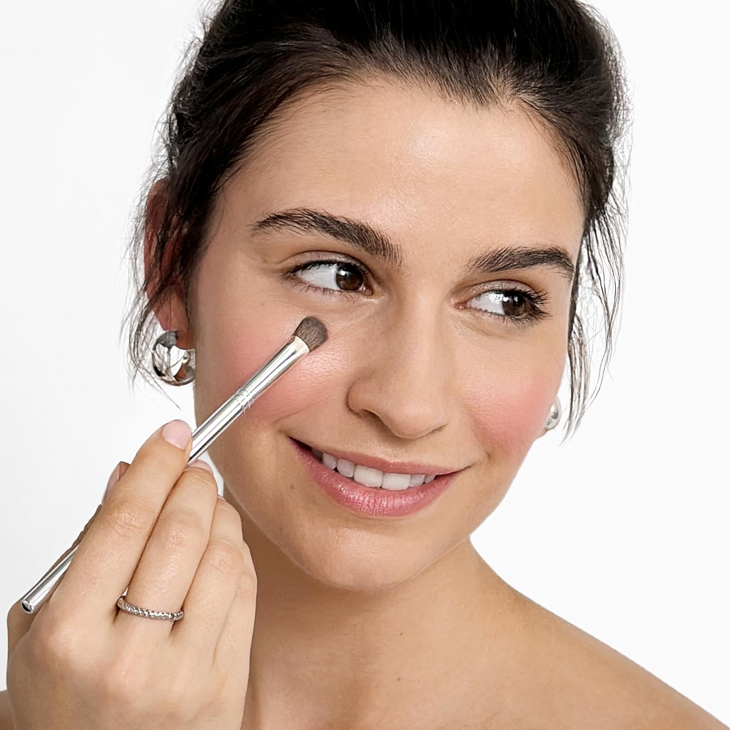 Thumbnail 2 de Clinique Flat Concealer Brush (Undereye + Face Blending) for Makeup