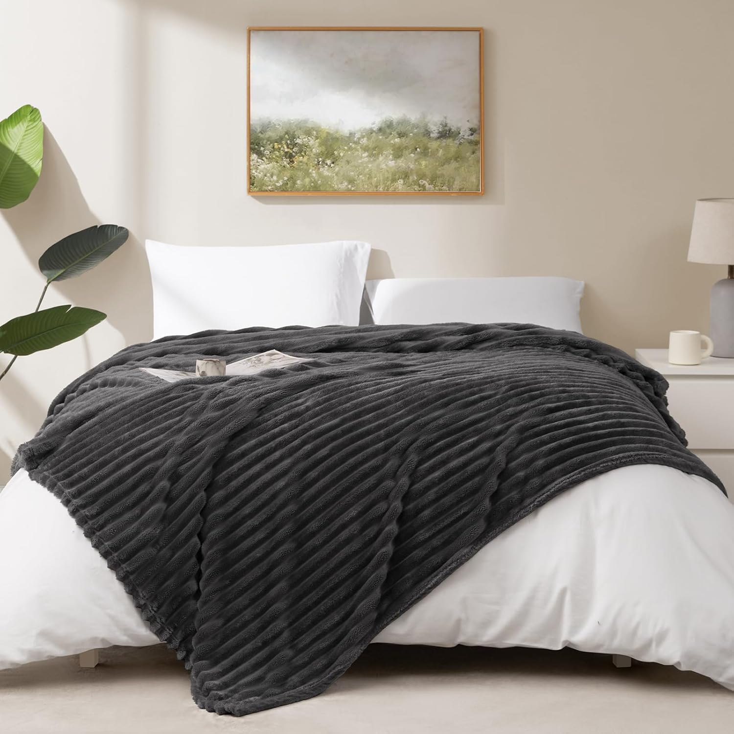 Thumbnail 5 de WAVVE Kuscheldecke 220x240 cm – Fleecedecke aus Mikrofaser, Sofadecke & Wohndecke in Grau