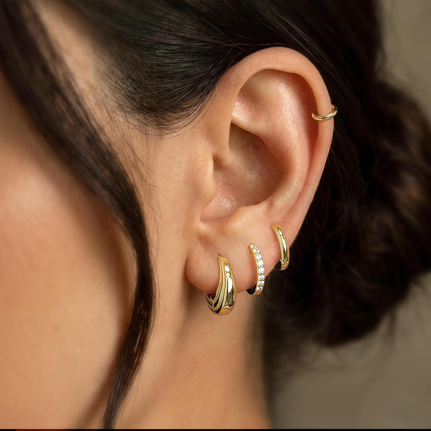 Detalle de Poxtex Huggie Hoop Earrings 8mm