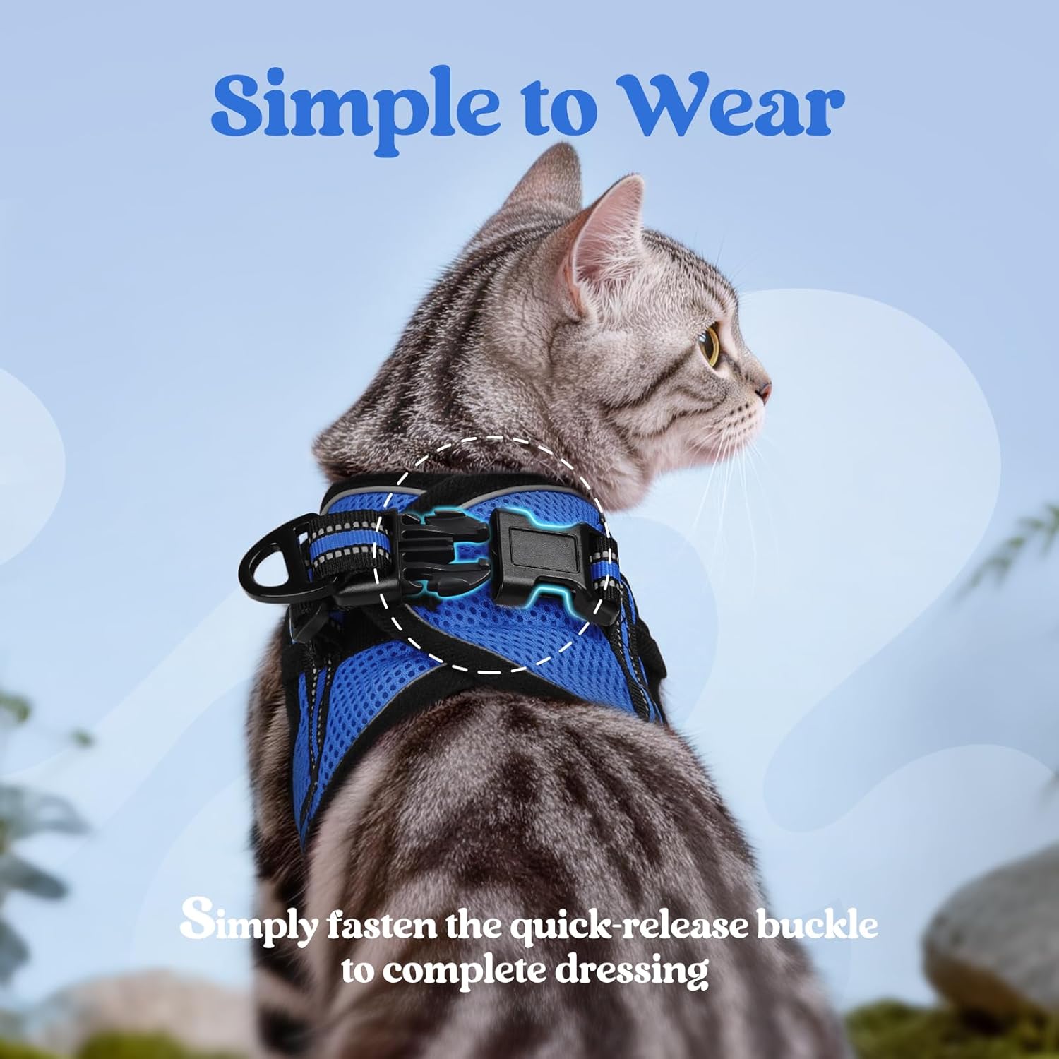 Detalle de rabbitgoo Cat Harness and Leash Set for Extra Small Cats: Escape-Proof Vest Harness with Reflective Strip (Blue, Large)
