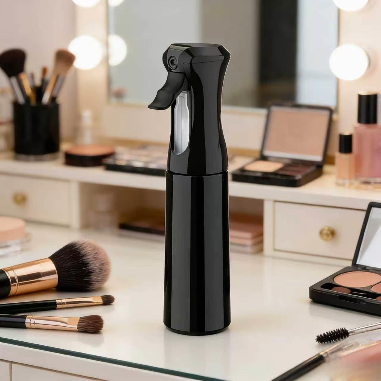 Detalle de ZHIYE Hair Spray Bottle: Continuous Water Mister with Fine All‑Angle Mist (5.4oz / 160ml, Black)