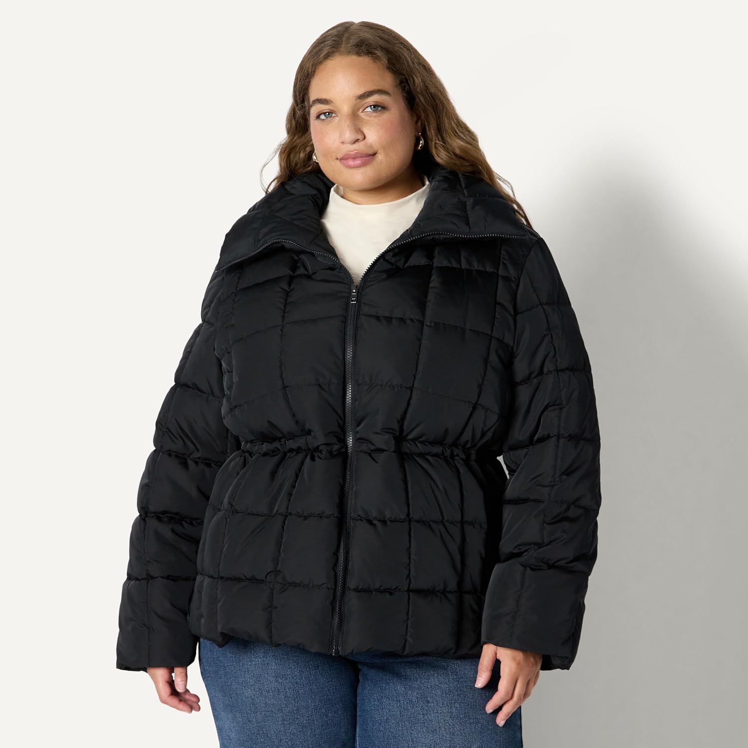 Thumbnail 5 de Amazon Essentials Damen Karierte Oversize-Steppjacke mit Puffärmeln
