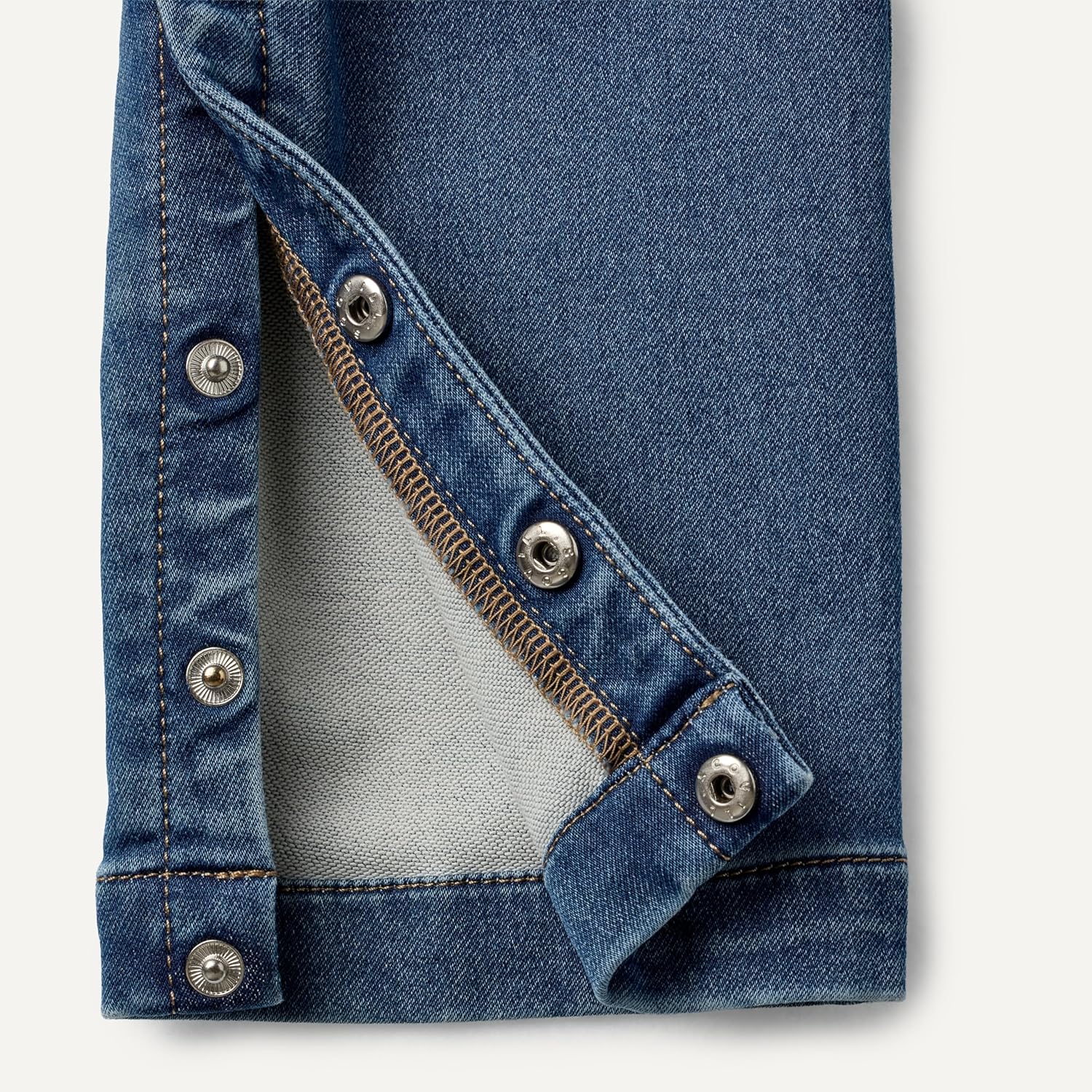 Thumbnail 4 de Amazon Essentials Unisex Babies’ Soft Stretch Denim Overalls (Regular Fit)