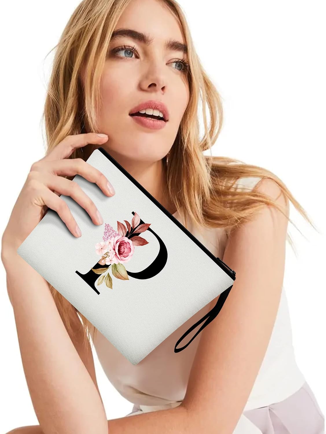 Detalle 2 de Beauty case personalizzato A alla Z – pochette trucchi personalizzata per regalo di compleanno e matrimoni