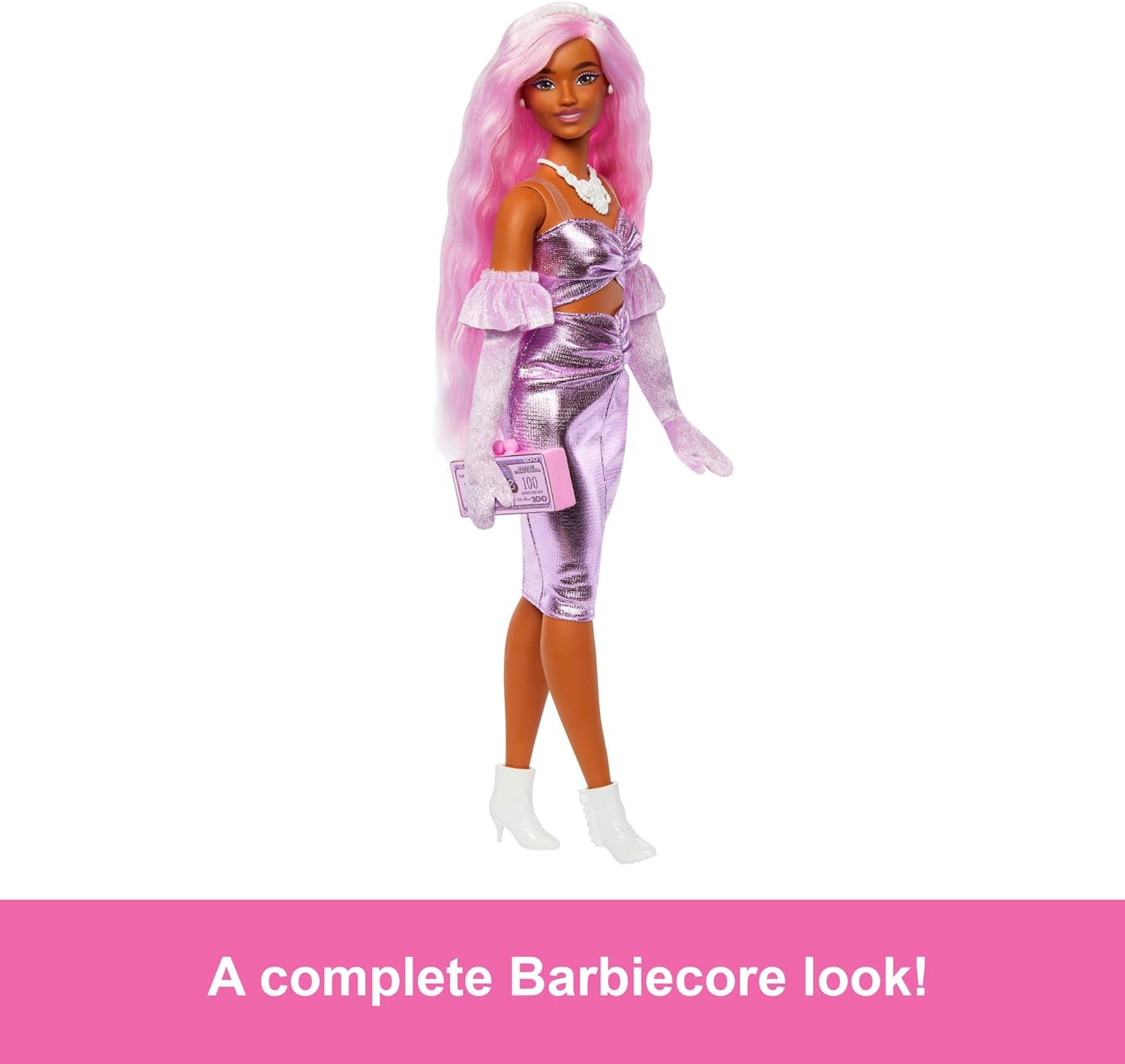 Thumbnail 4 de Barbie Deluxe Style Doll #1 in Barbiecore Outfit – Pink Hair, Glossy Pink Dress and Accessorised Glam