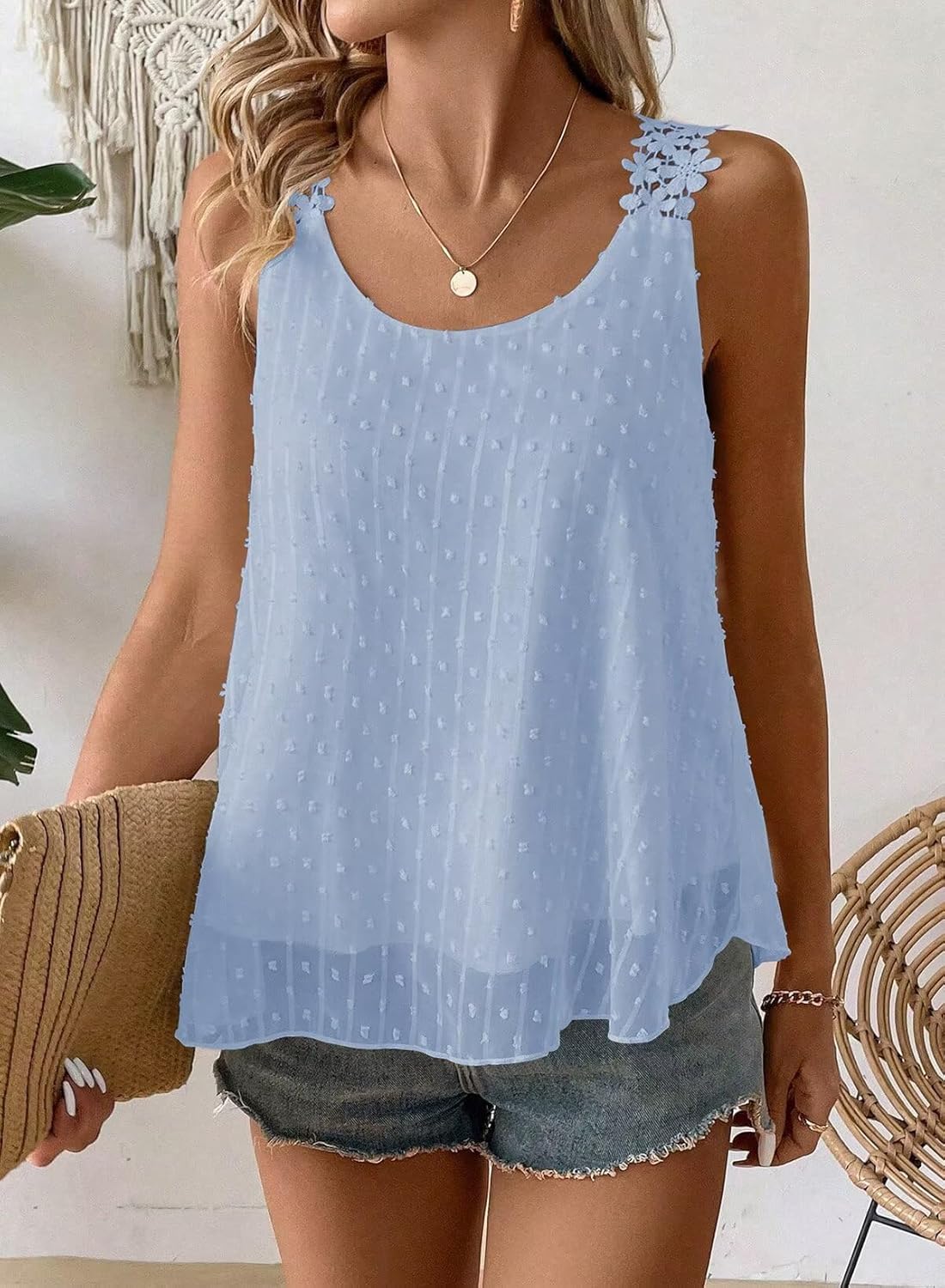 Thumbnail 1 de Womens Tank Tops Flowy Sleeveless Summer Boho Tank Top for Women Casual Crewneck Strap Lace Camisole Shirts
