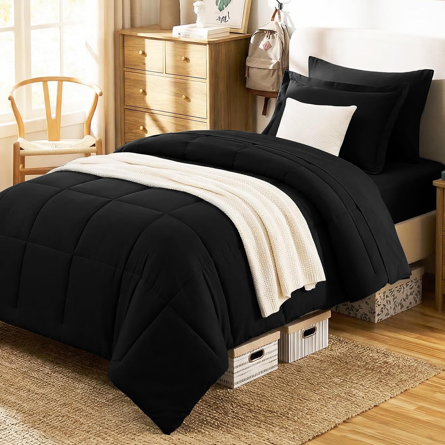 Detalle de CozyLux Twin XL Comforter Set Black – 5 Pieces, All-Season Down Alternative Bedding in a Bag