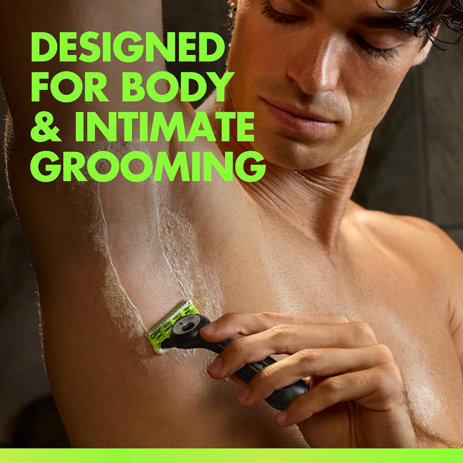 Thumbnail 6 de GilletteLabs Body + Intimate Razor Blade Refills (10 Cartridges) with Triple Defence System