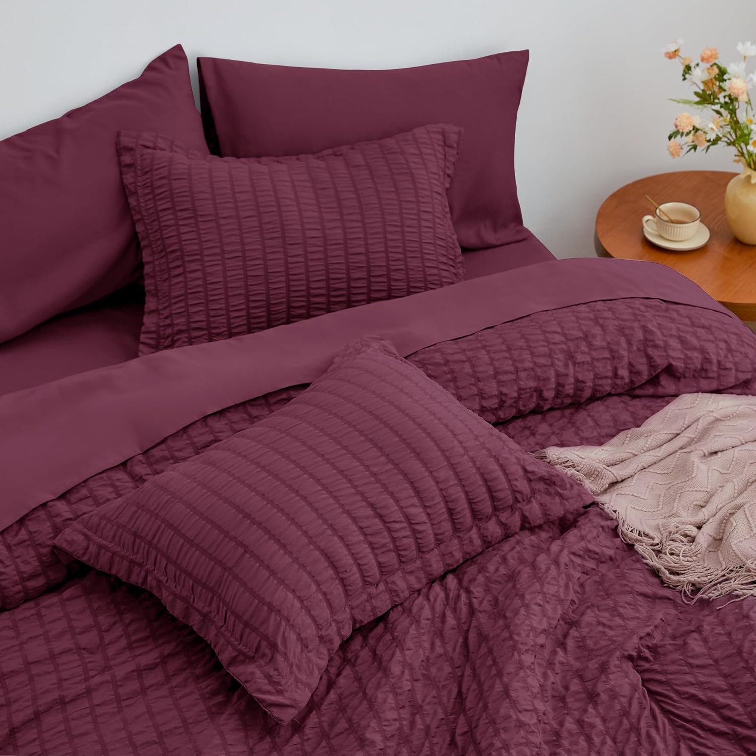 Thumbnail 3 de Love's cabin Seersucker Burgundy King Size Comforter Set — 7-Piece All Season Bed in a Bag