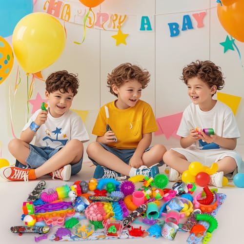 Detalle de Amy & Benton set de 76 piezas para relleno de piñatas infantiles