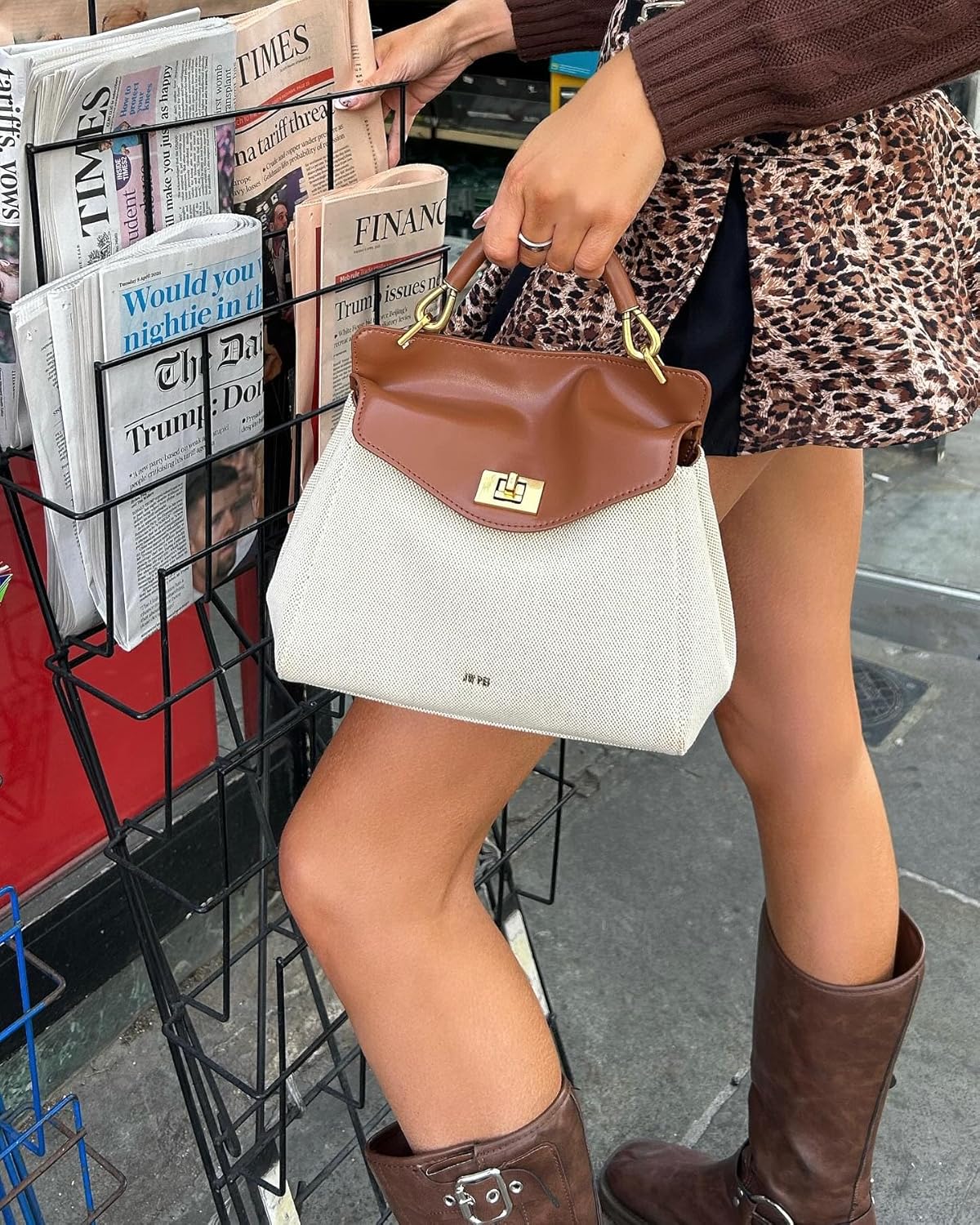 Thumbnail 2 de JW PEI Lucia Classic Top Handbag 10.24"