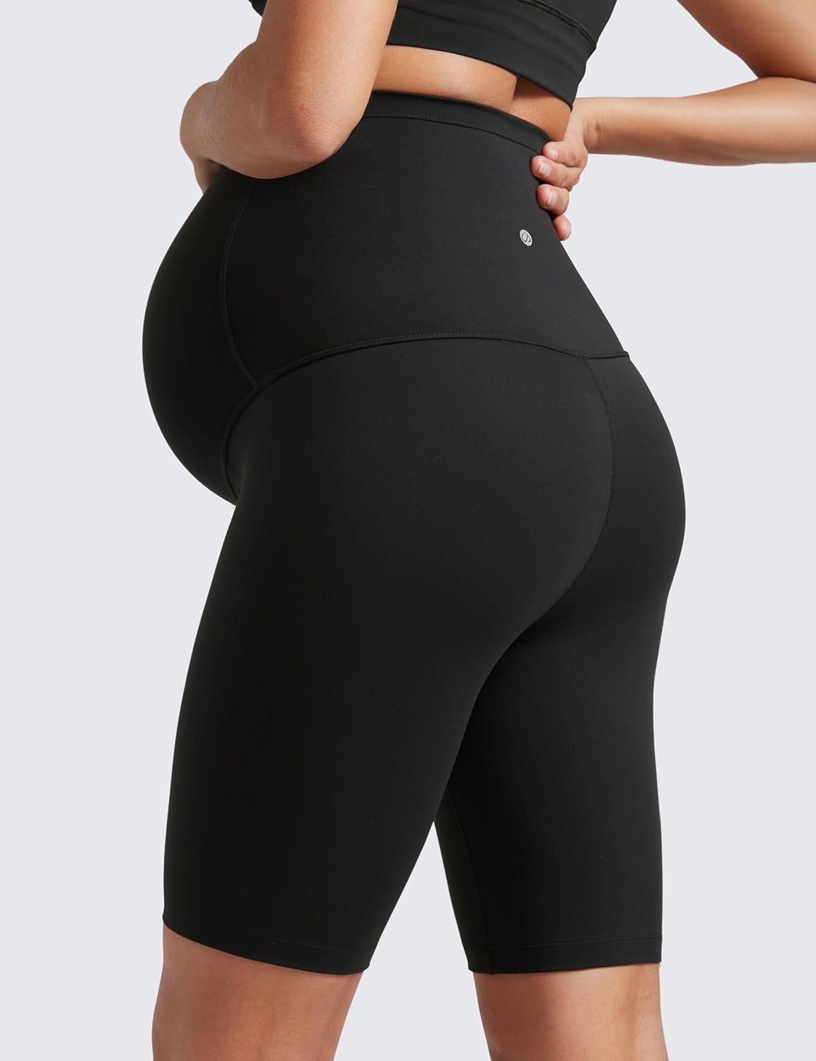 Detalle de CRZ YOGA Women's Butterluxe Maternity Shorts Over The Belly – 4"/6"/8" Over Bump Yoga Shorts