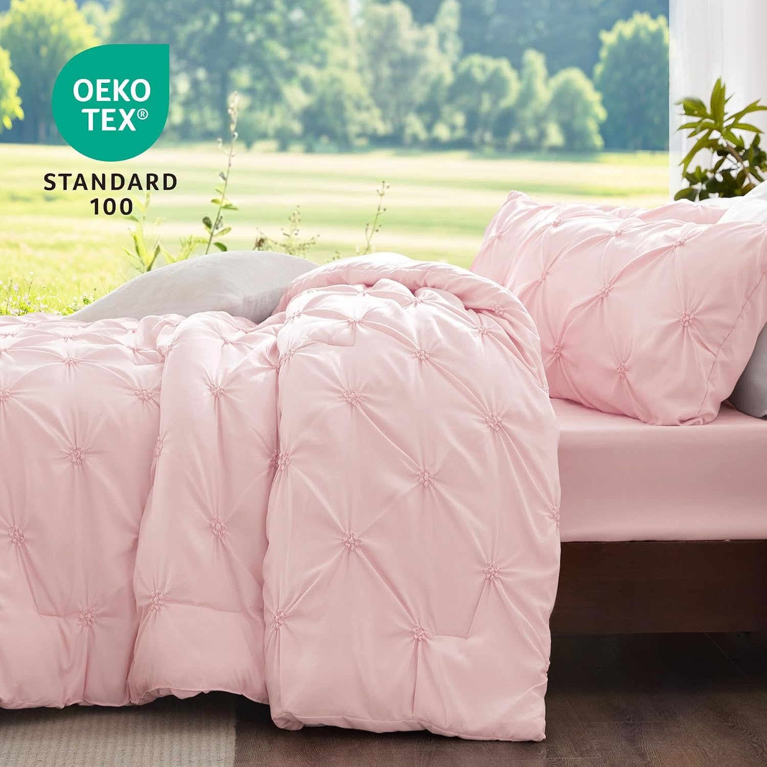 Detalle de BEDELITE Baby Pink Queen Comforter Set — 3 Pieces Boho Pintuck Bedding for All-Season Comfort
