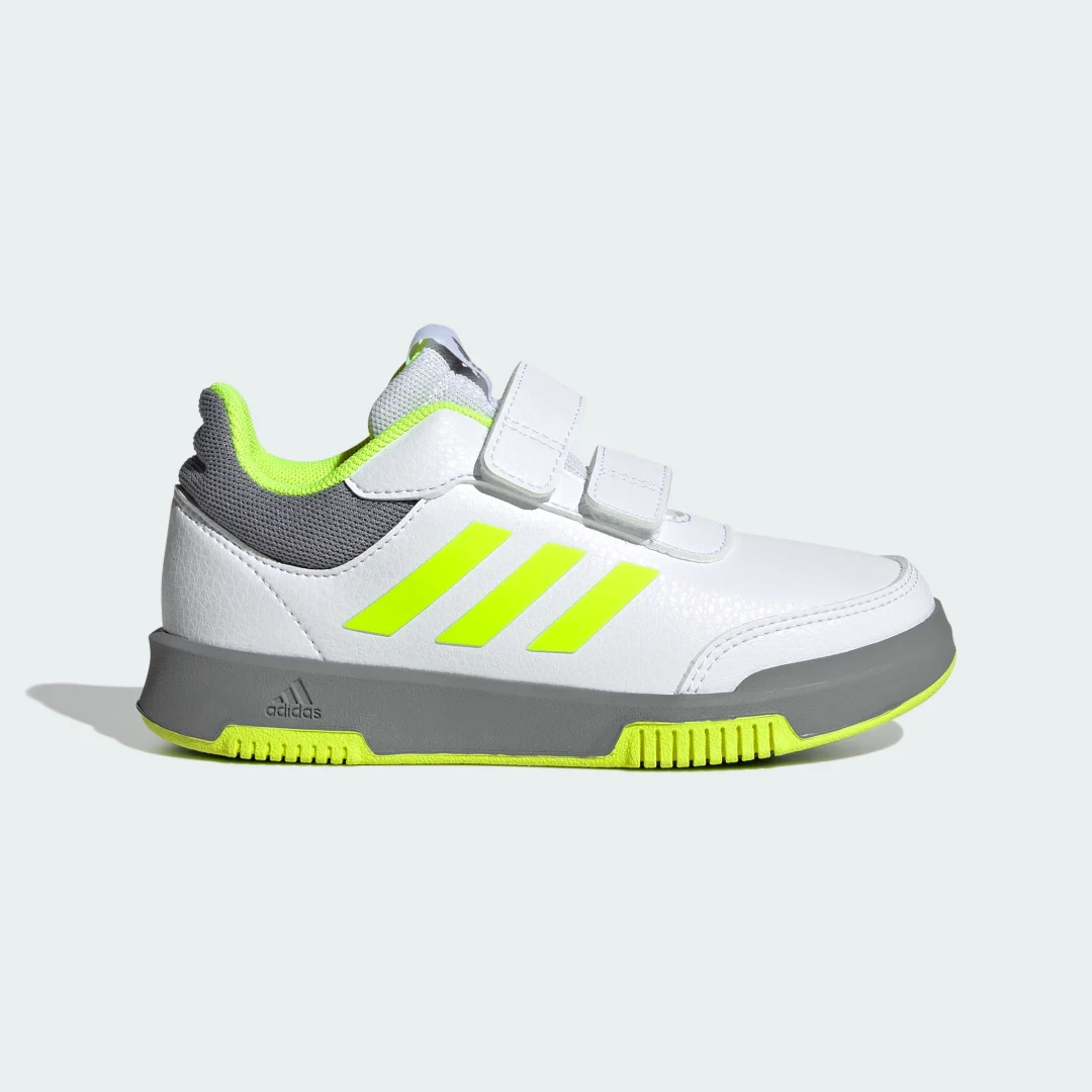 Detalle de Zapatilla Tensaur Hook and Loop de Adidas en blanco