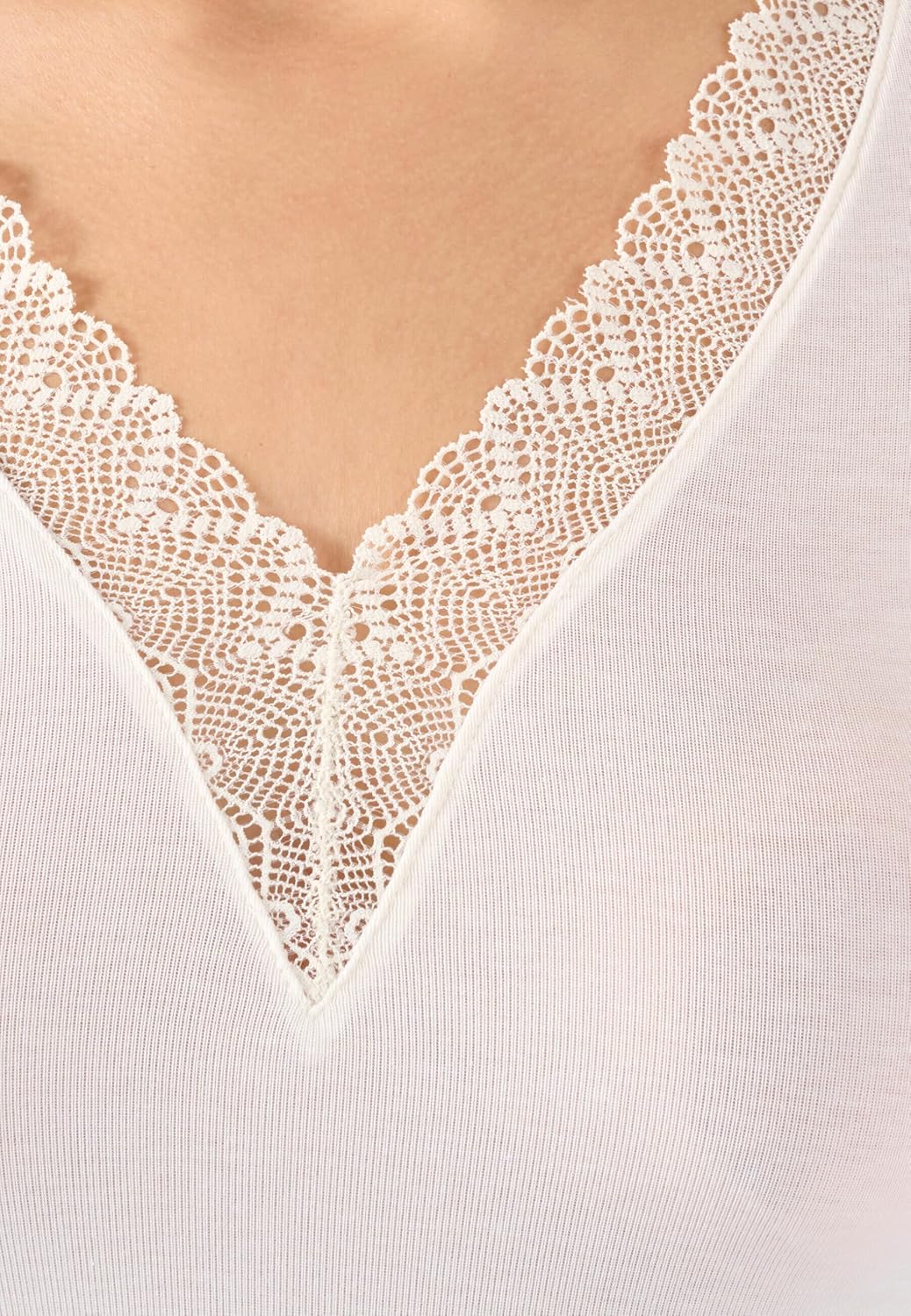 Thumbnail 1 de Damart Thermolactyl Sensitive pour femme : T-shirt dentelle manches longues