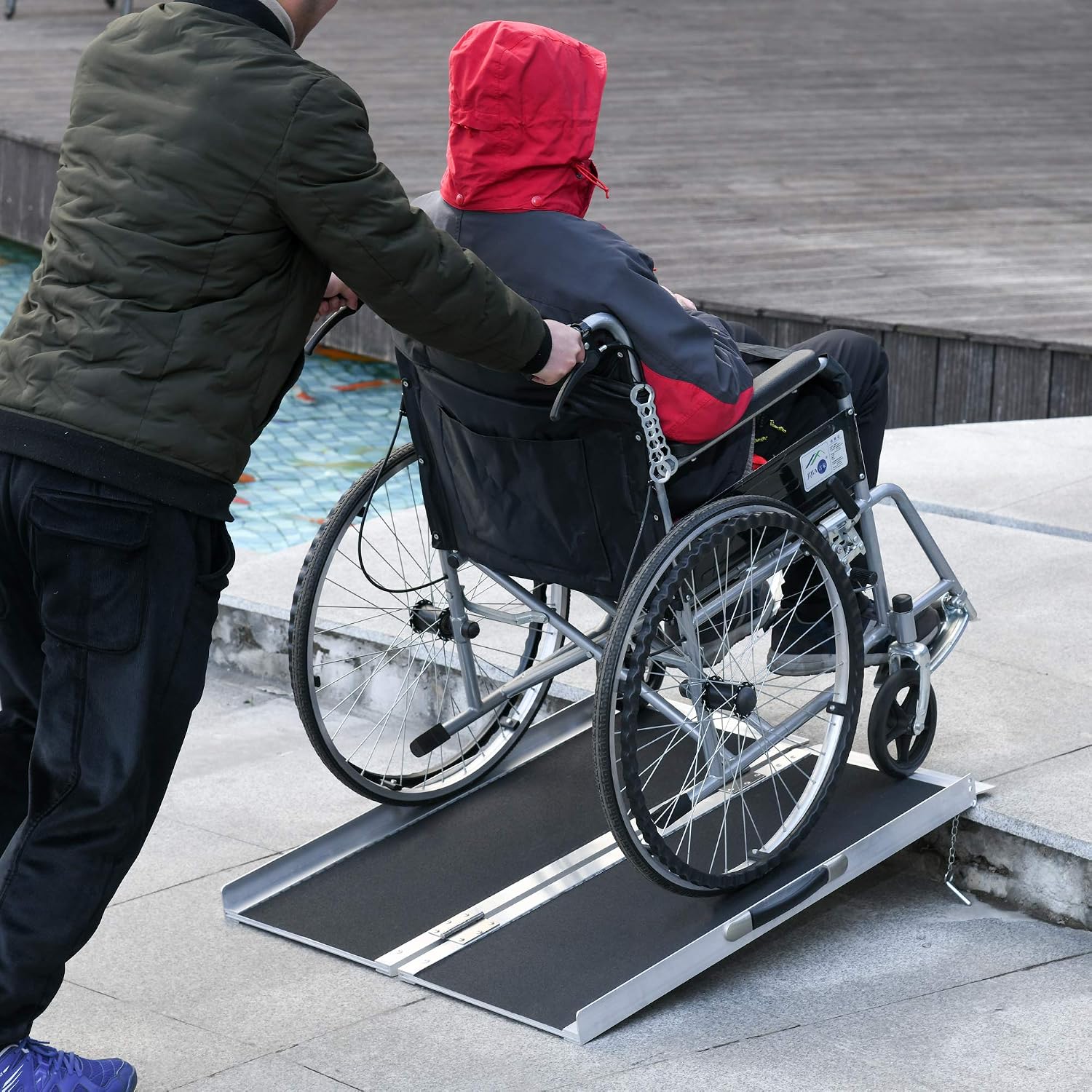 Thumbnail 6 de HOMCOM Rampe de fauteuil roulant pliable en aluminium, antidérapante, bordures de sécurité (jusqu’à 270 kg) noir