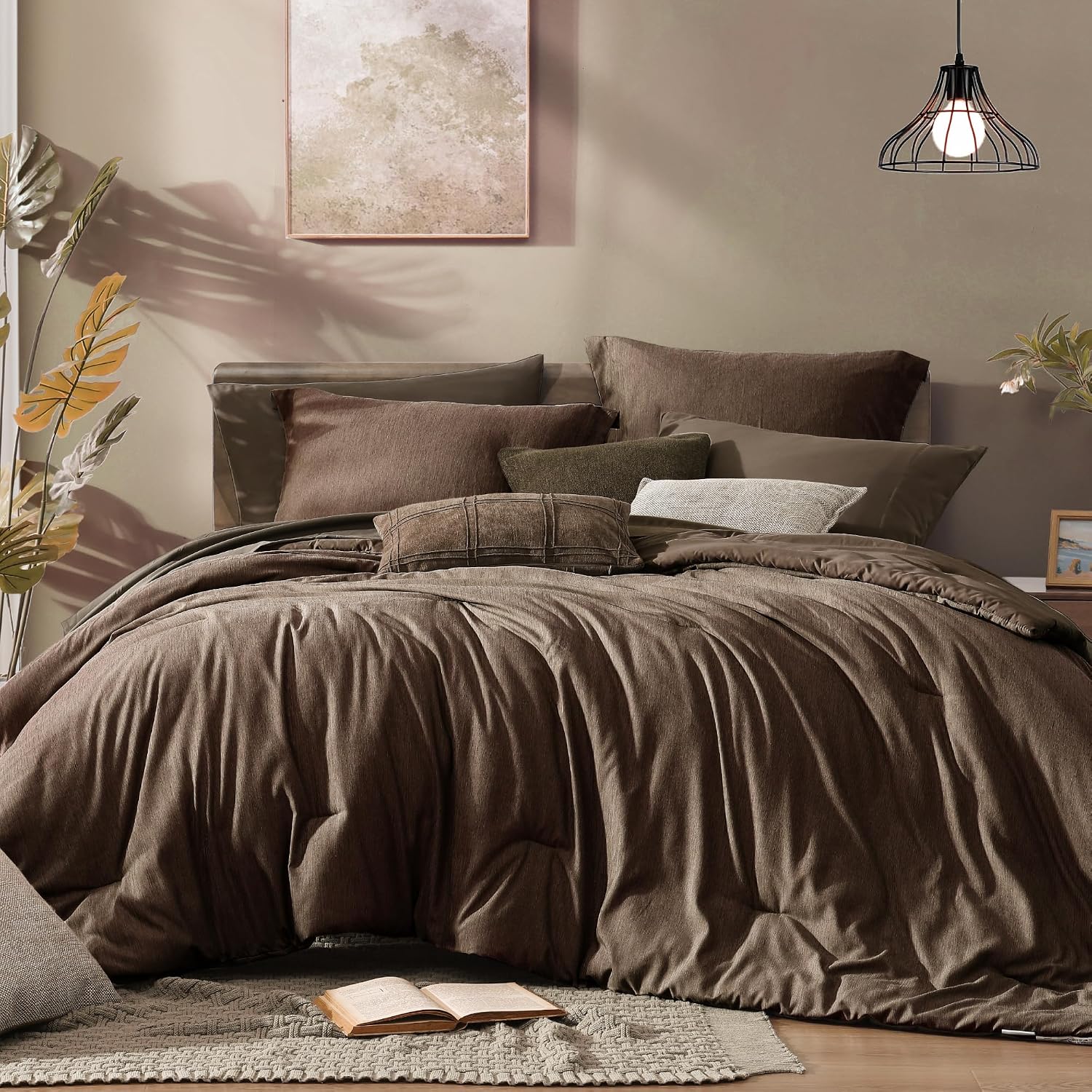 Detalle de Monbix Full Size Comforter Set, Chocolate Brown Reversible Polyester Bedding