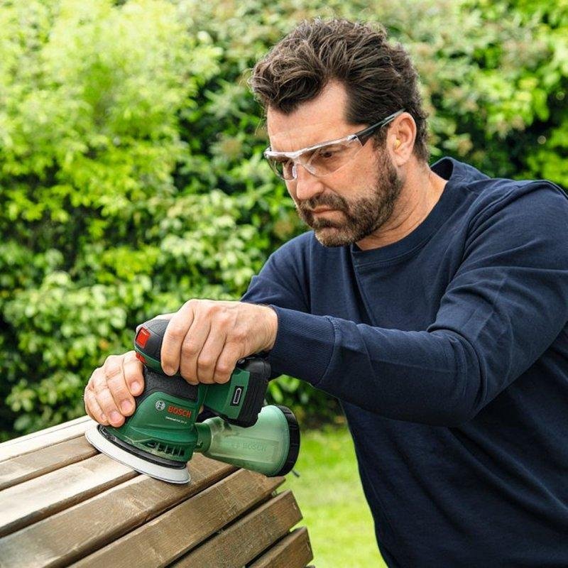 Detalle 2 de Bosch UniversalOrbit 18V-20: lijadora orbital inalámbrica de 125 mm para bricolaje con microfiltro