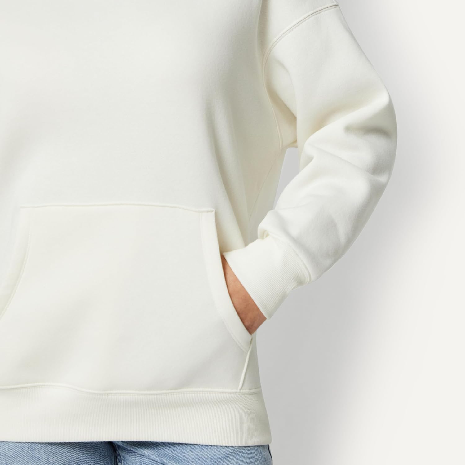 Detalle de Amazon Essentials Damen Oversize Fleece-Kapuzenpullover, Hoodie – Bequemer Allrounder mit großzügigem Schnitt