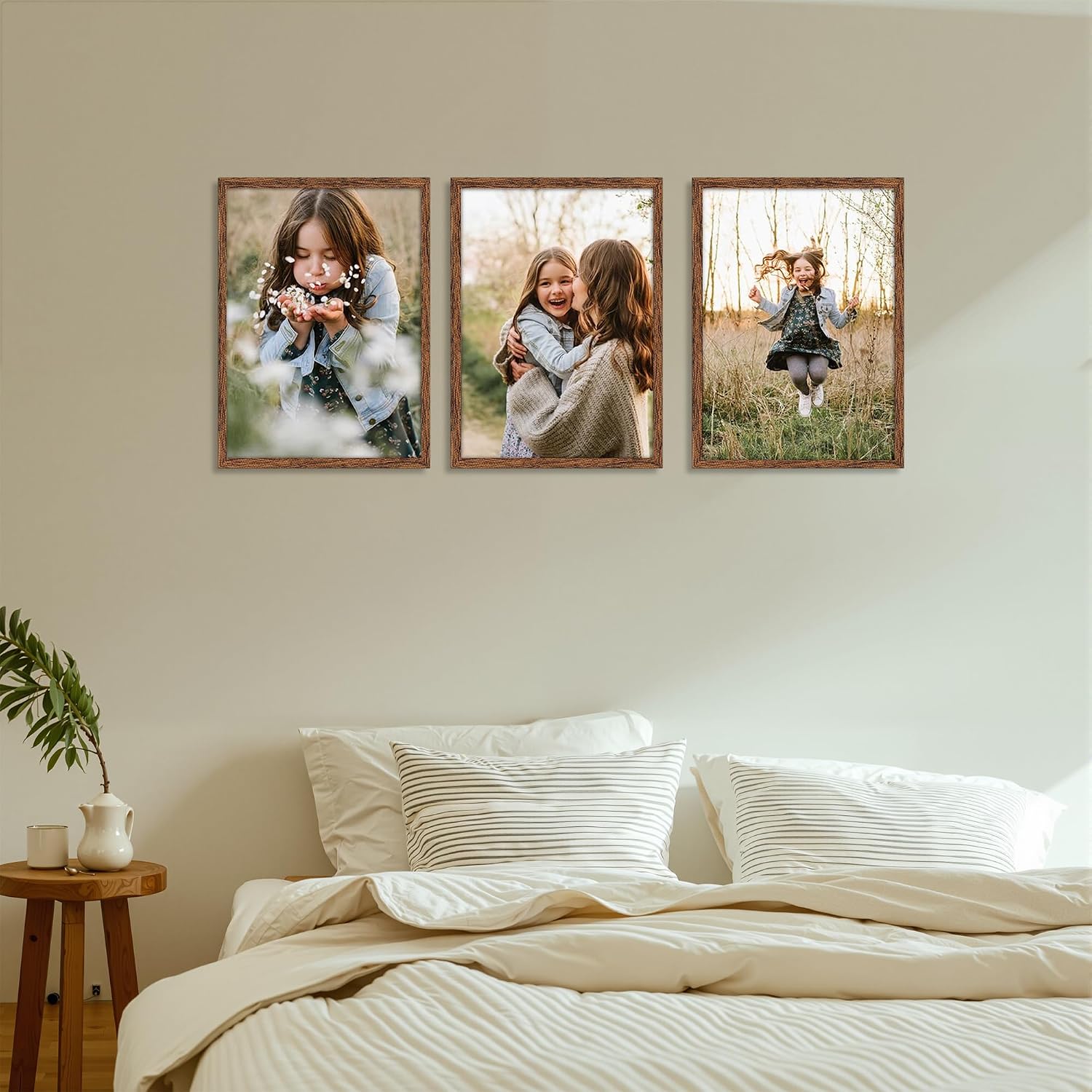 Detalle 2 de Giftgarden Walnut Brown A4 Picture Frame – Versatile Wall or Desk Display for Certificates, Posters and Artwork (Single)