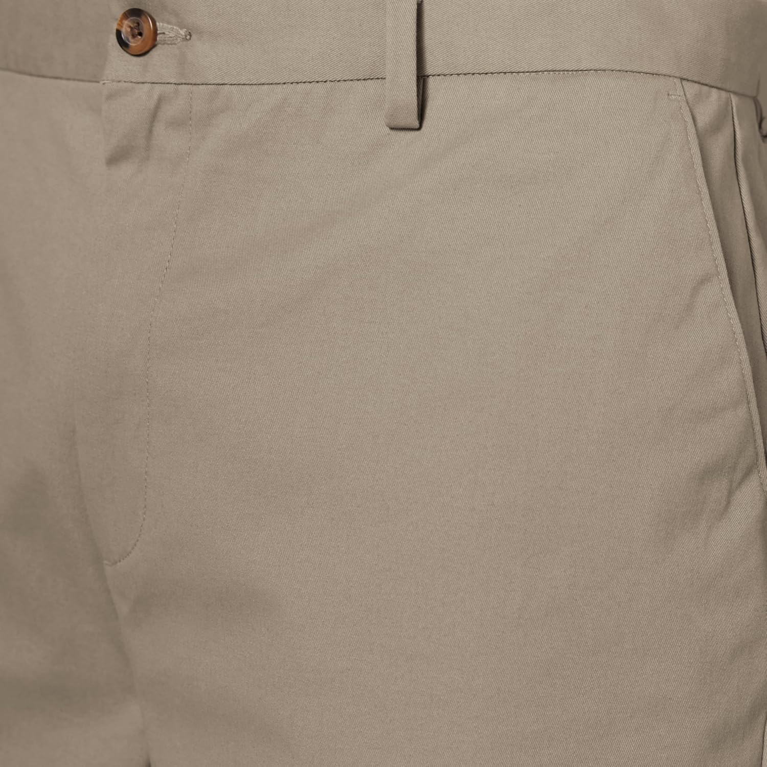 Thumbnail 5 de Amazon Essentials Pantaloni Chino Casual Uomo senza pince, anti-piega, vestibilità classica (taglie forti)