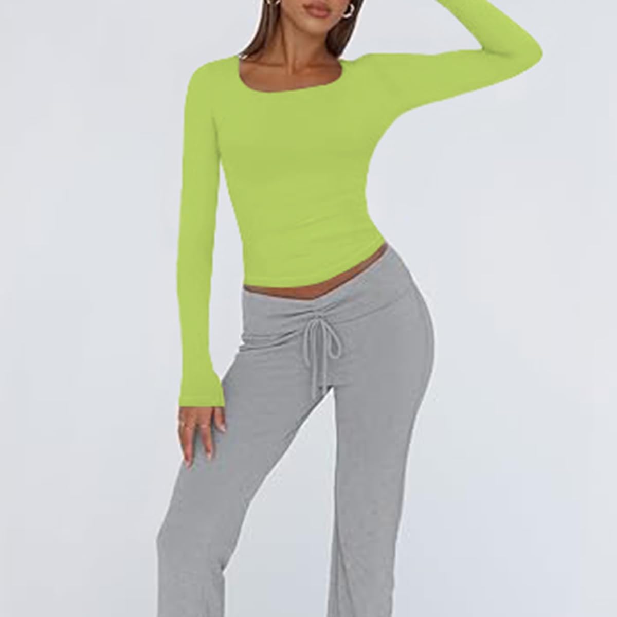 Detalle de Women’s long-sleeved basic slim-fit cropped top (Y2K-inspired) for casual streetwear