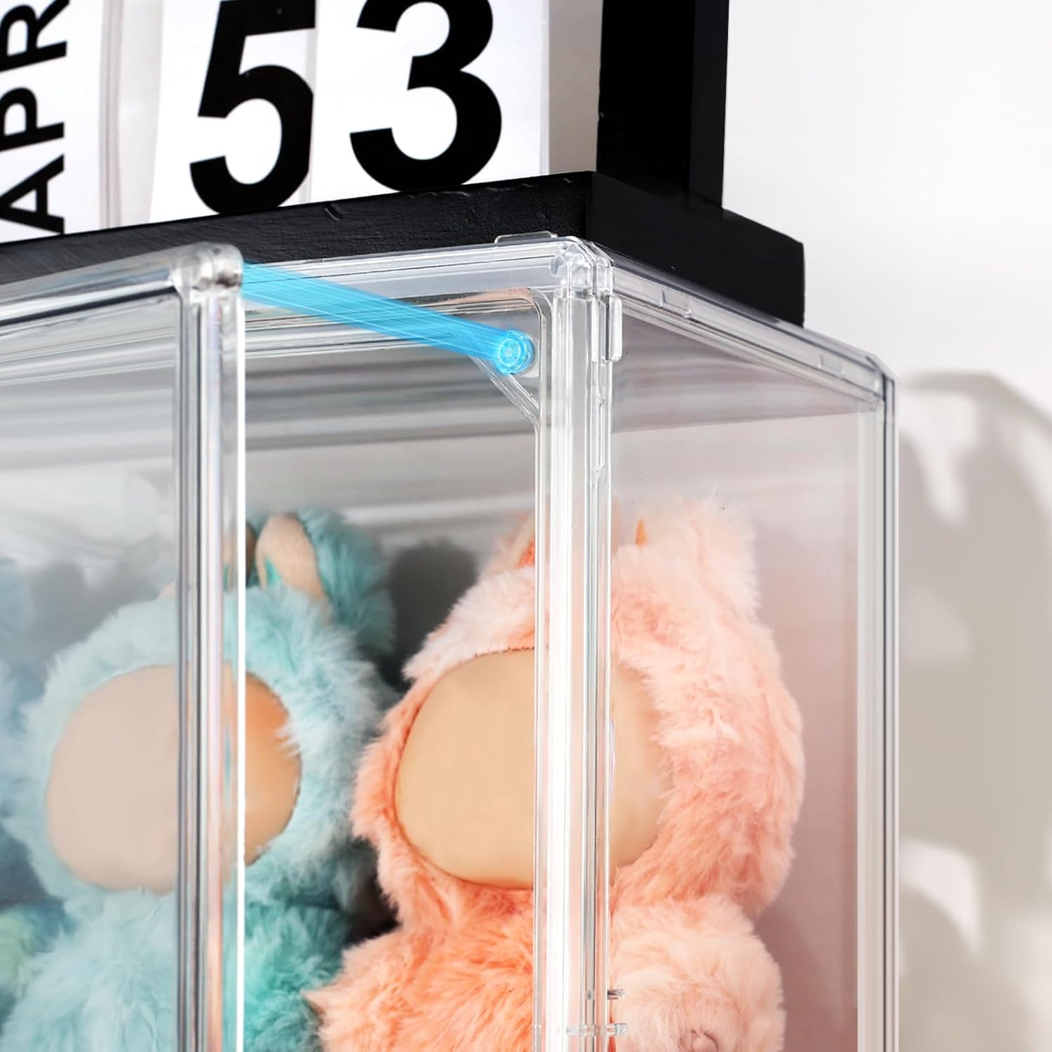 Thumbnail 2 de 3-Tier Clear Acrylic Display Case (14" x 10.5" x 5.5") for Labubu Figures and POP MART collectibles