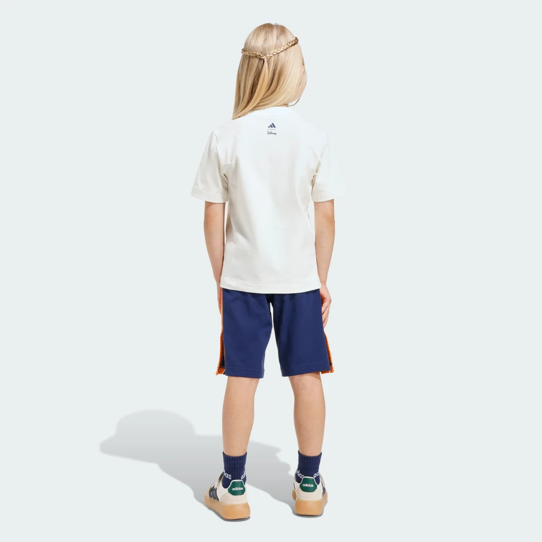 Detalle 2 de Conjunto con camiseta Adidas Disney Mickey Mouse – Blanco