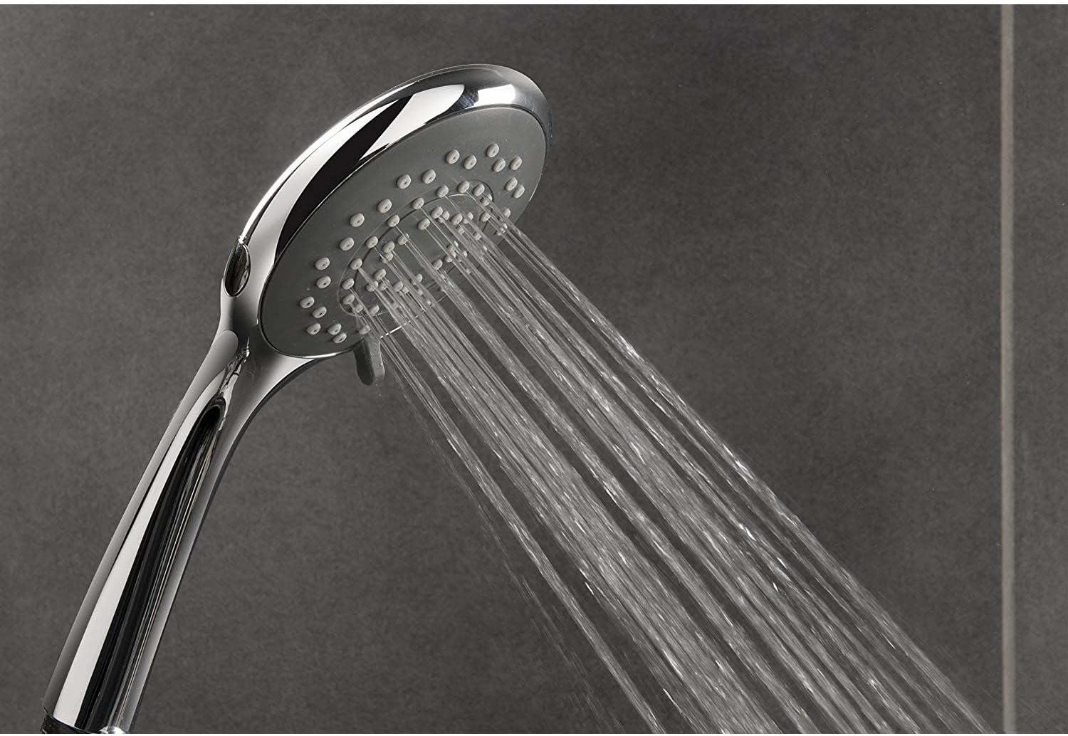Detalle 2 de Triton Showers 8000 Series 5‑Pattern Showerhead