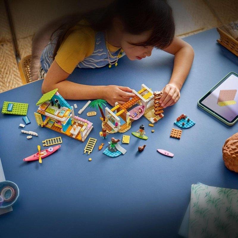 Detalle de Set LEGO Friends 42699 Casa en la Playa con Focas y Accesorios