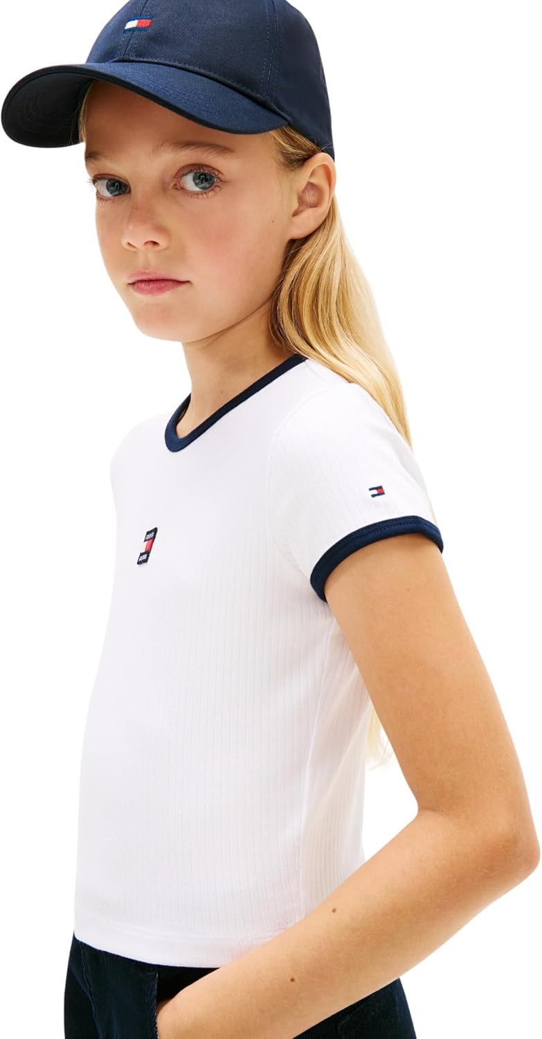 Detalle de Tommy Hilfiger T-Shirt Bimba Art KG0KG09066 – Originale, sostenibile e versatile