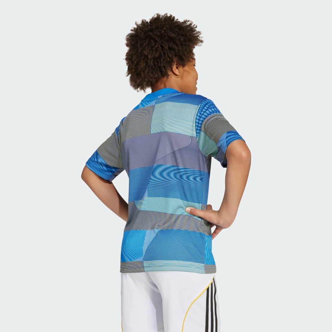 Detalle 2 de Camiseta de calentamiento Real Madrid 25/26 (Adolescentes) de Adidas