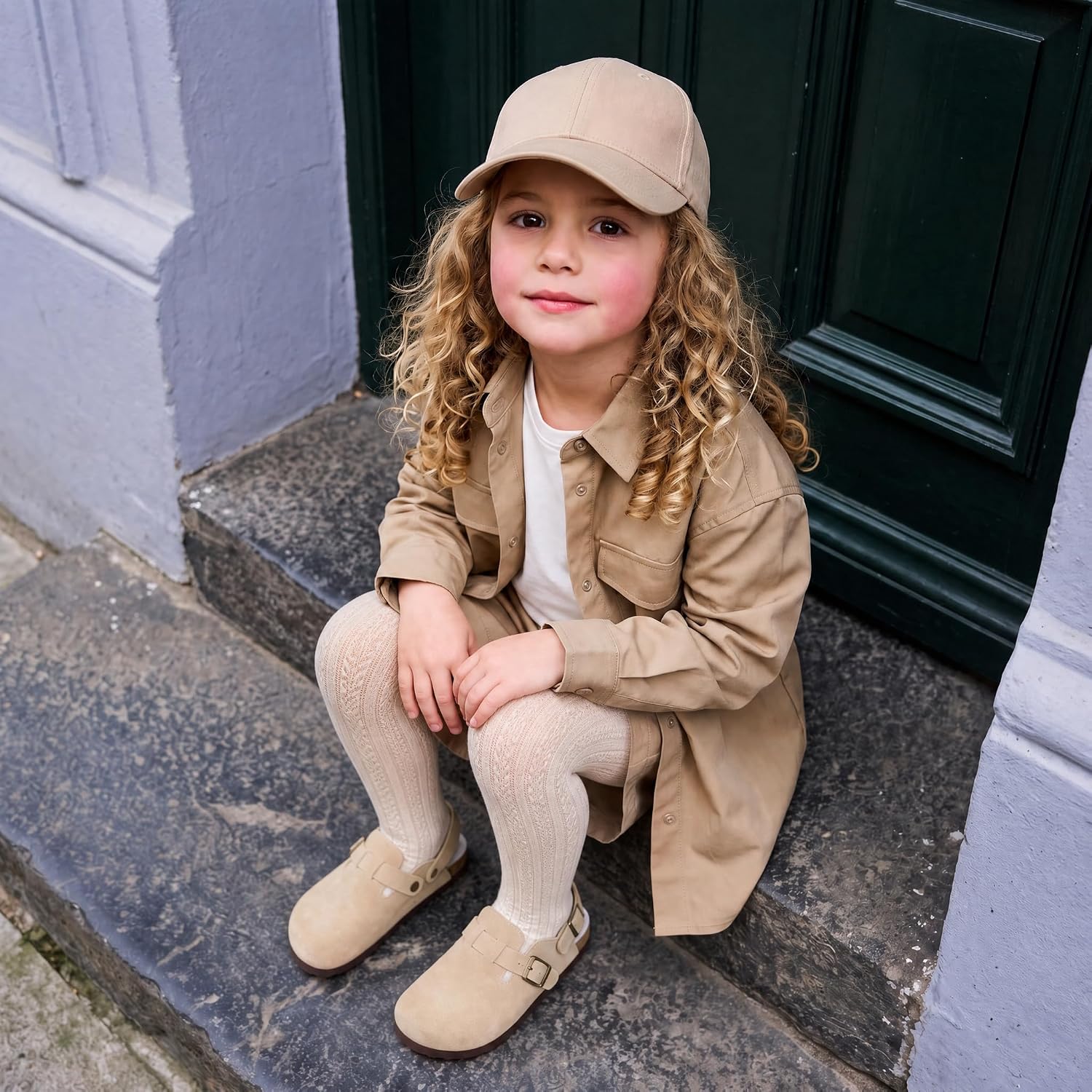 Detalle 2 de CUSHIONAIRE Kids Clogs Genuine Suede