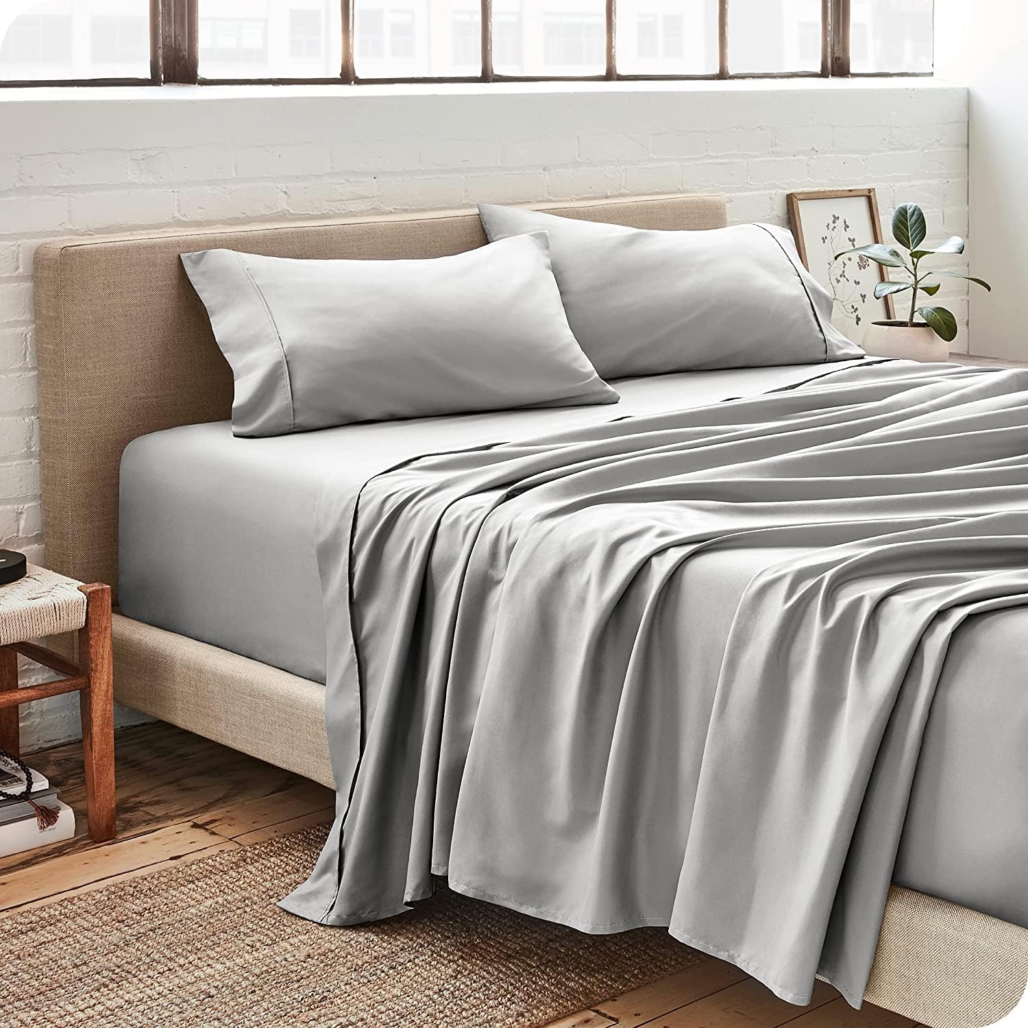 Detalle de Bare Home 1800 Ultra-Soft Twin XL Sheet Set, Microfiber, Light Gray, Deep Pockets