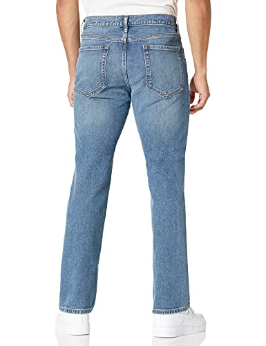 Detalle 2 de Amazon Essentials Vaqueros acampanados lavado claro 36W