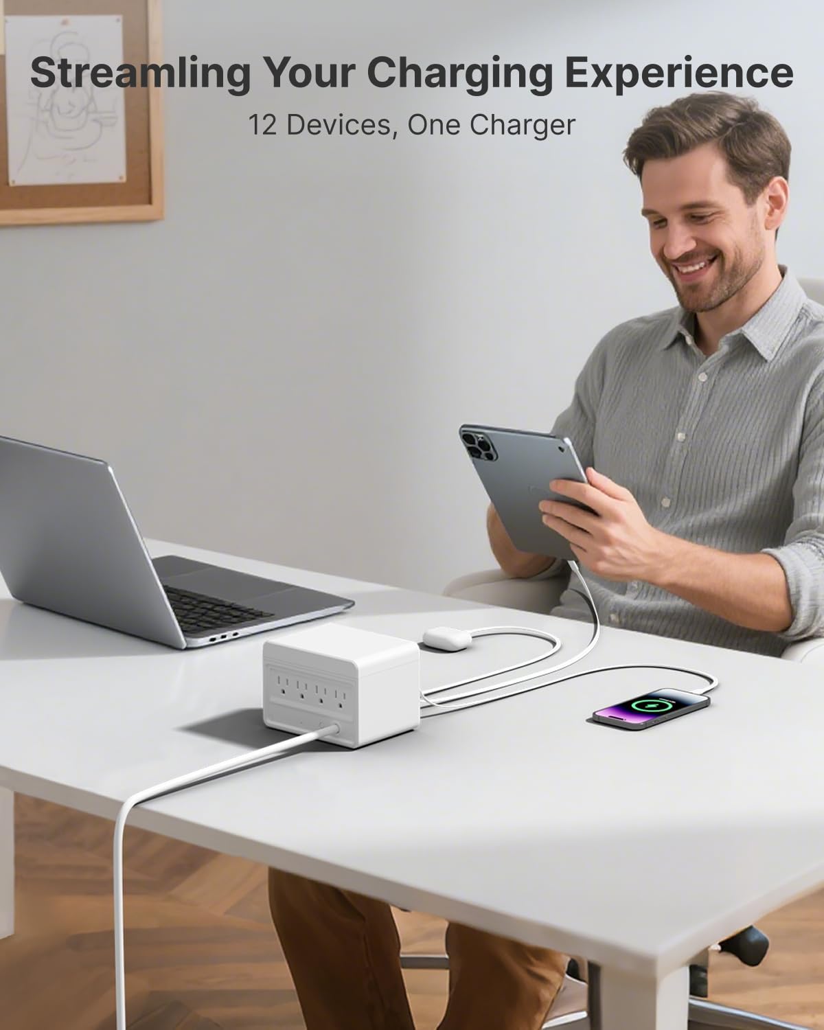 Detalle de Gitryin 12-in-1 Desktop Charging Station: 3 Retractable USB-C Chargers + Lightning, 160W Hub