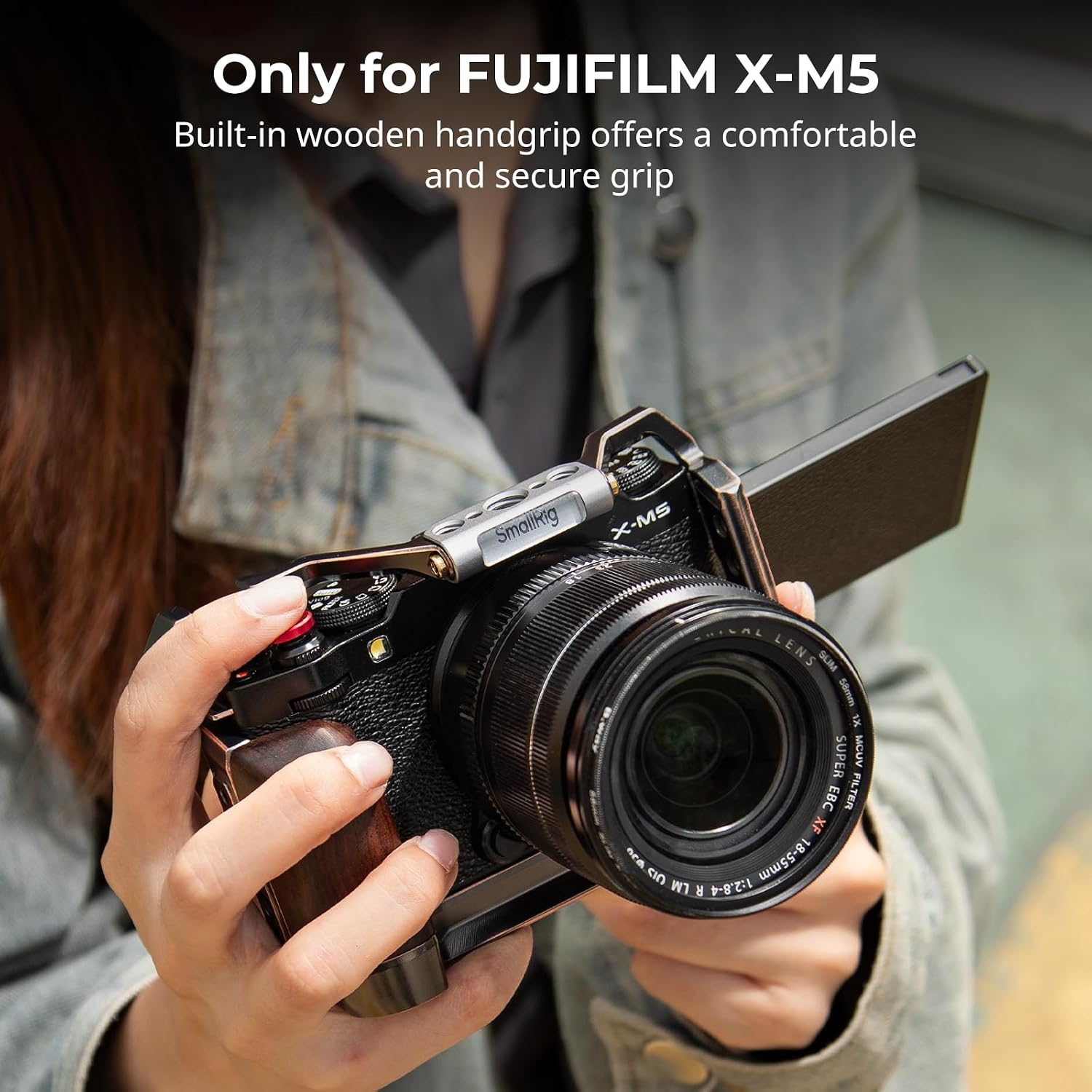 Thumbnail 1 de SmallRig Retro Cage for FUJIFILM X-M5 with Built-in Wooden Handgrip and Arca Quick Release Plate (4892)