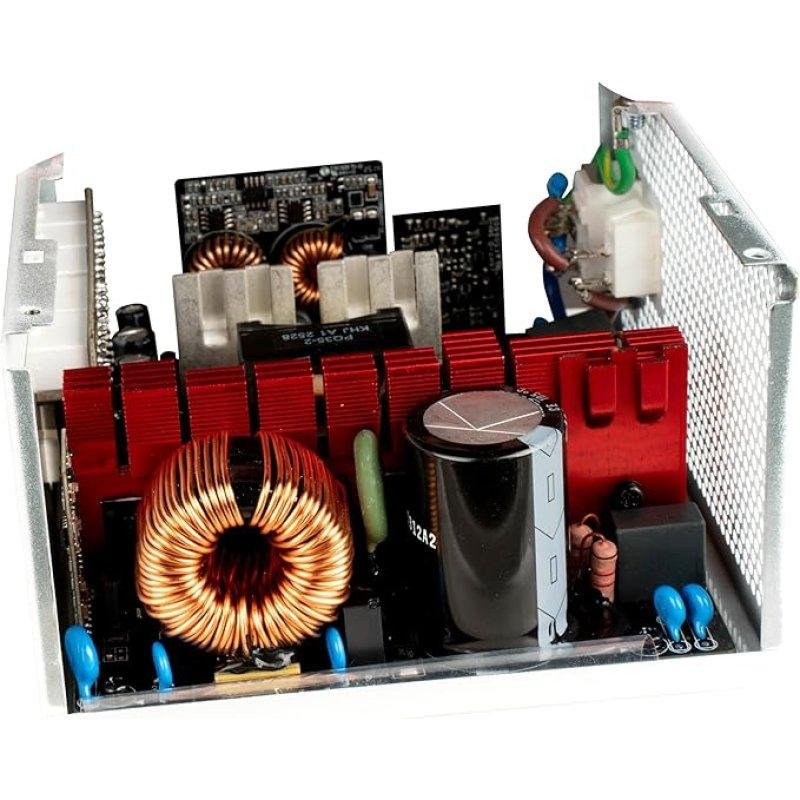 Detalle de Enermax Revolution III S 1000W: fuente de alimentación 80+ Platinum ATX 3.1, modular y de bajo ruido