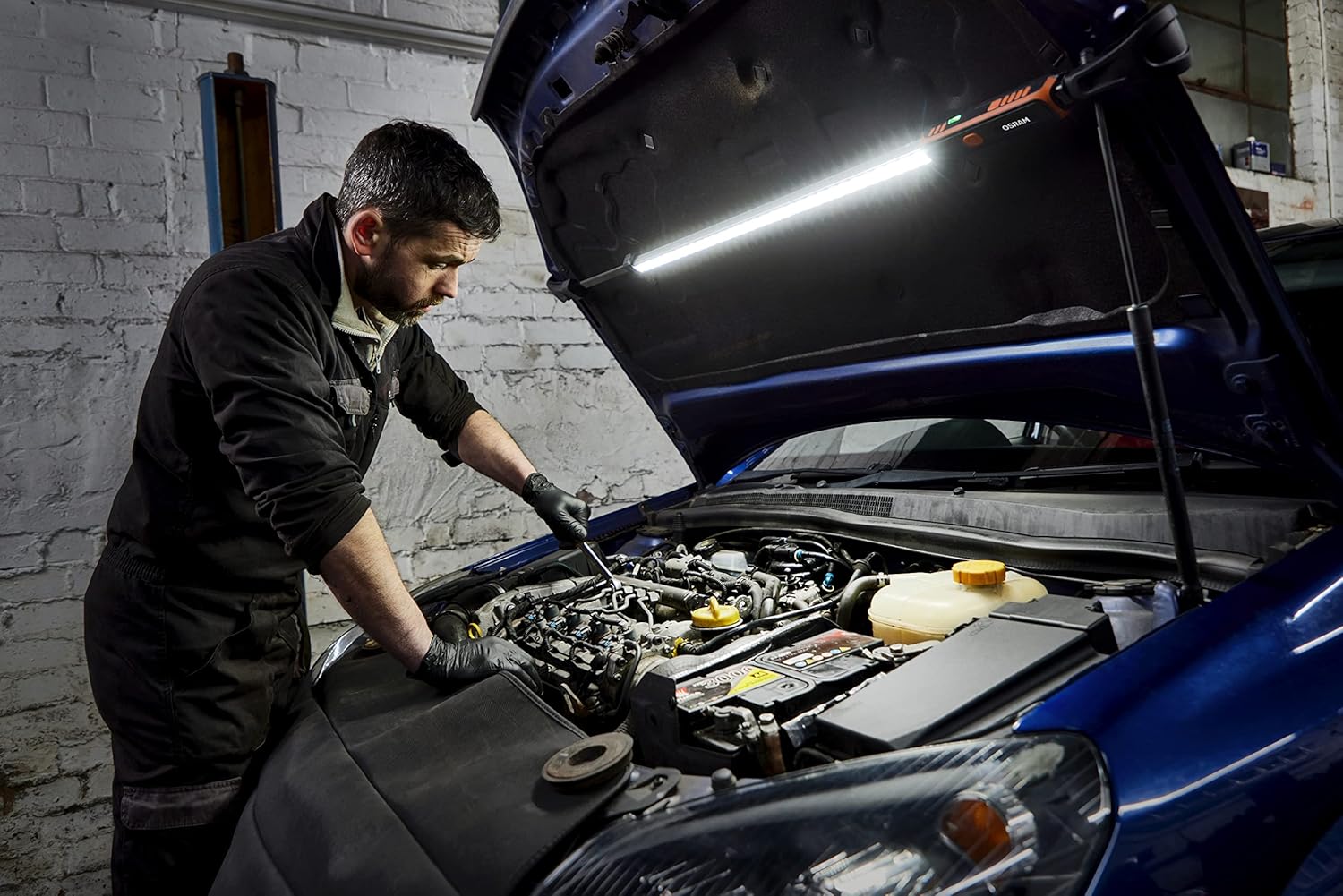 Thumbnail 1 de OSRAM LEDIL415 - Lámpara de mano LED 1200 lúmenes 🔦