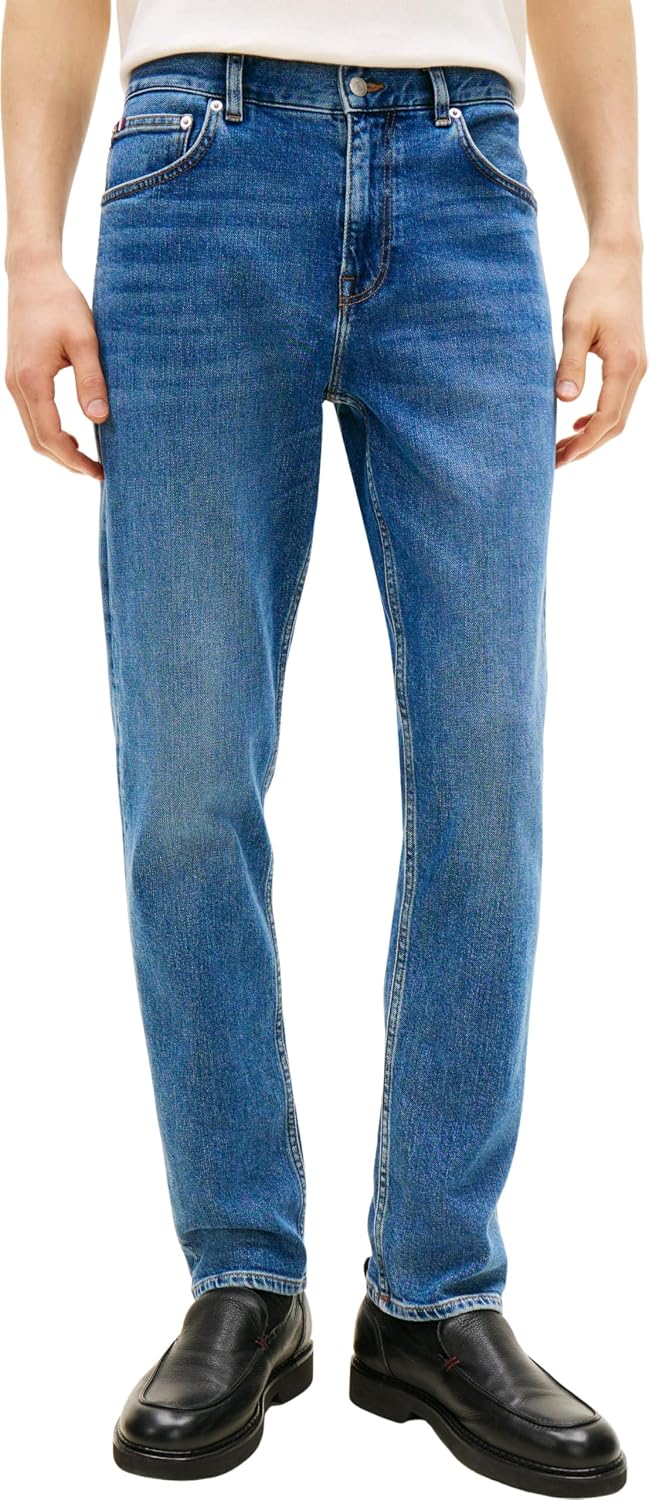 Detalle de Tommy Hilfiger Men's Straight – authentic, sustainably produced style