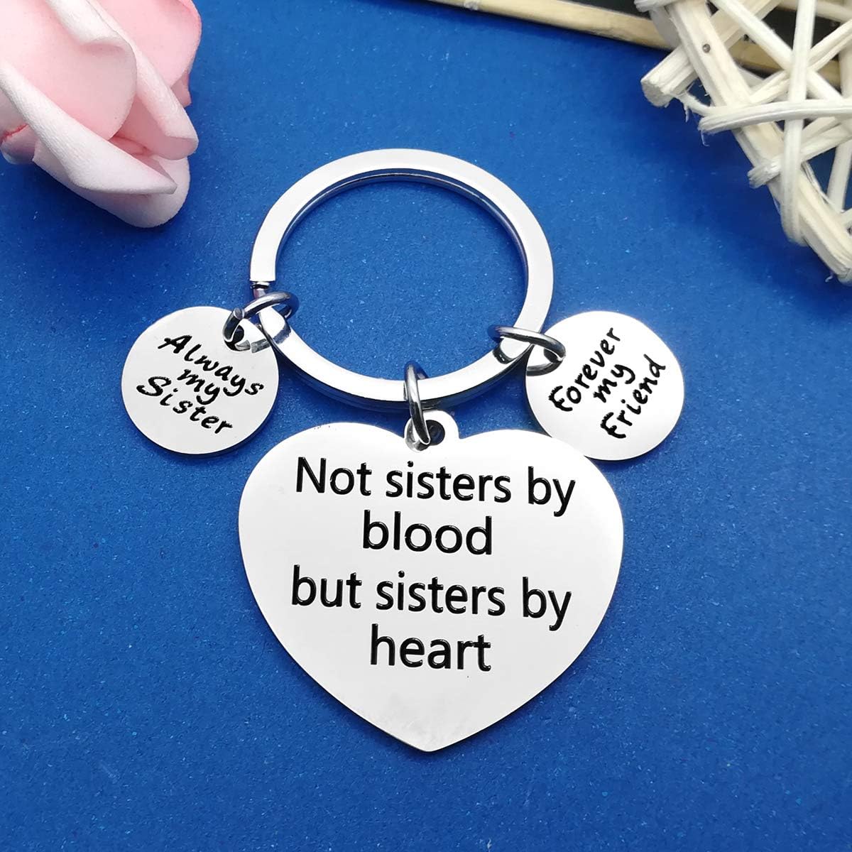 Detalle de Huwujiu Best Friend Keyring: Not Sister by Blood but Sister by Heart