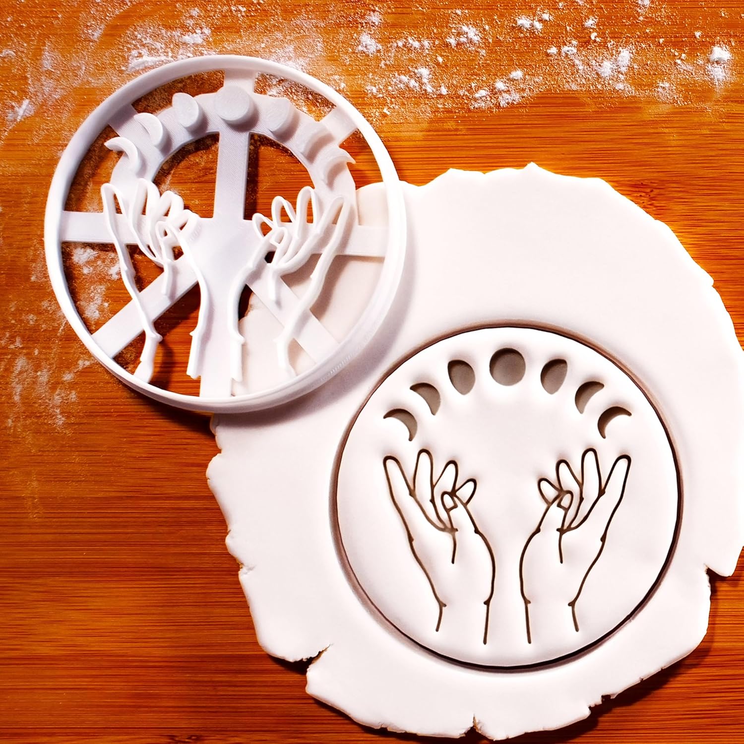 Thumbnail 1 de BAKERLOGY Magic Hands Moon Phases cookie cutter 🍪
