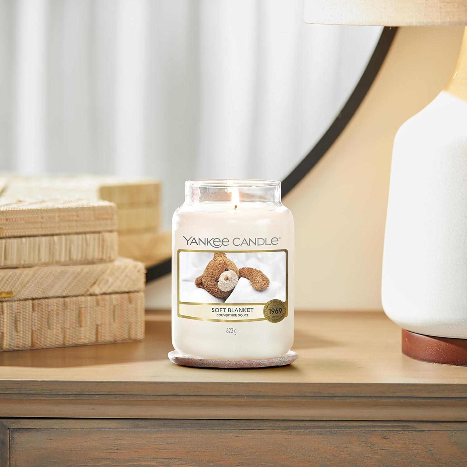 Thumbnail 5 de Bougie Yankee Candle Couverture douce, 150 h ⏳
