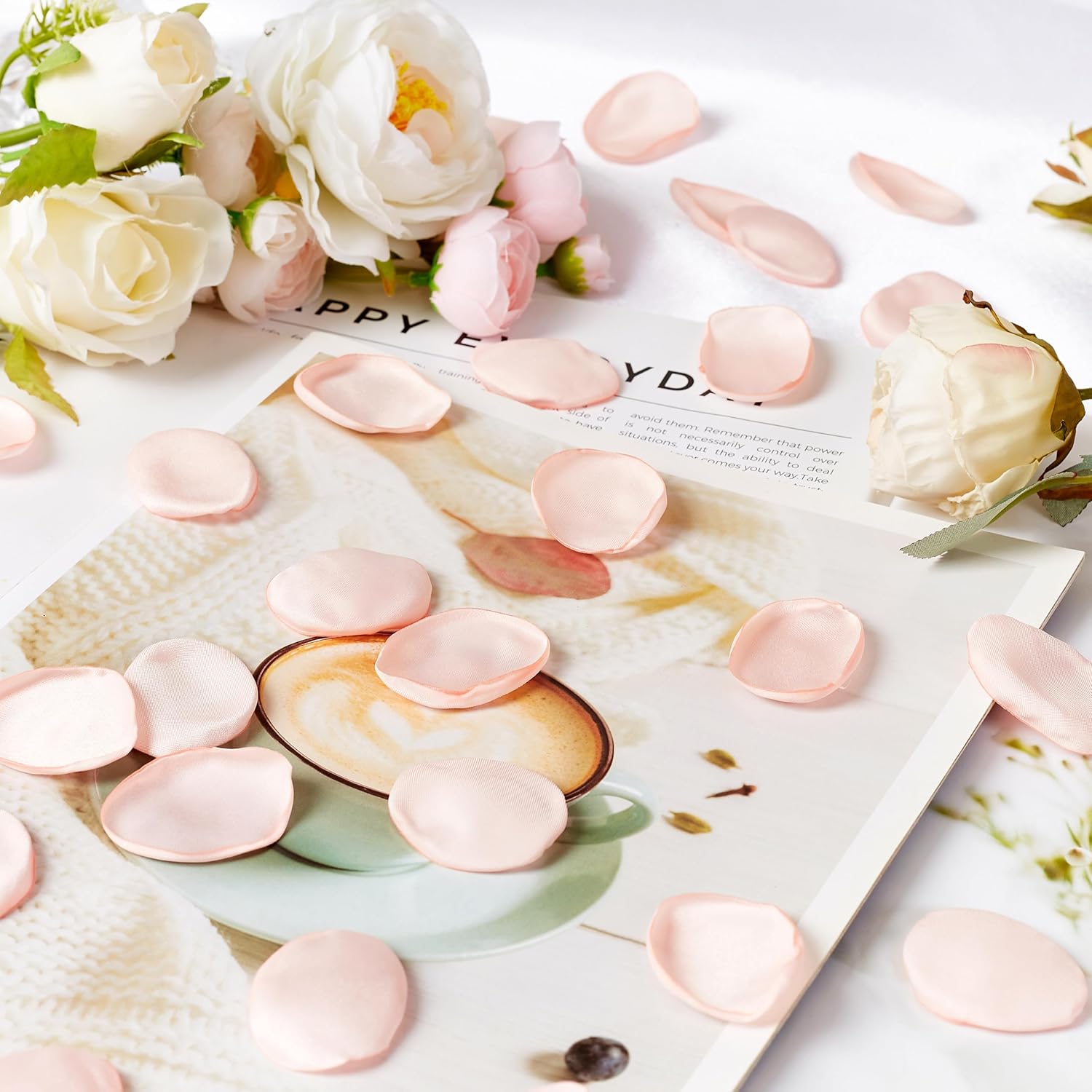 Detalle de XIANNVXI Light Red Pink Rose Petals Pettles – 400 Silk Rose Petals for Romantic Decor