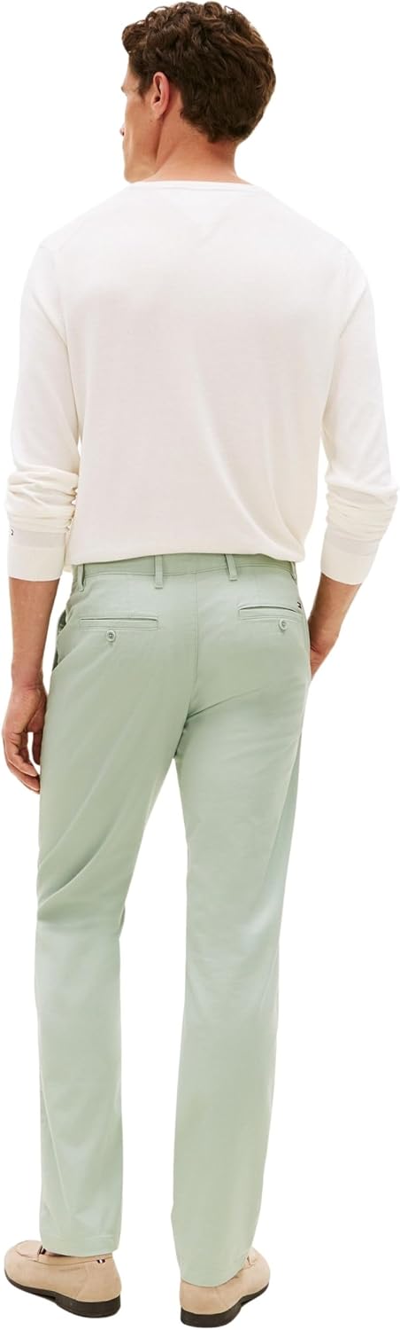 Detalle de Tommy Hilfiger Herren Chino – zeitlose Passform mit hohem Tragekomfort