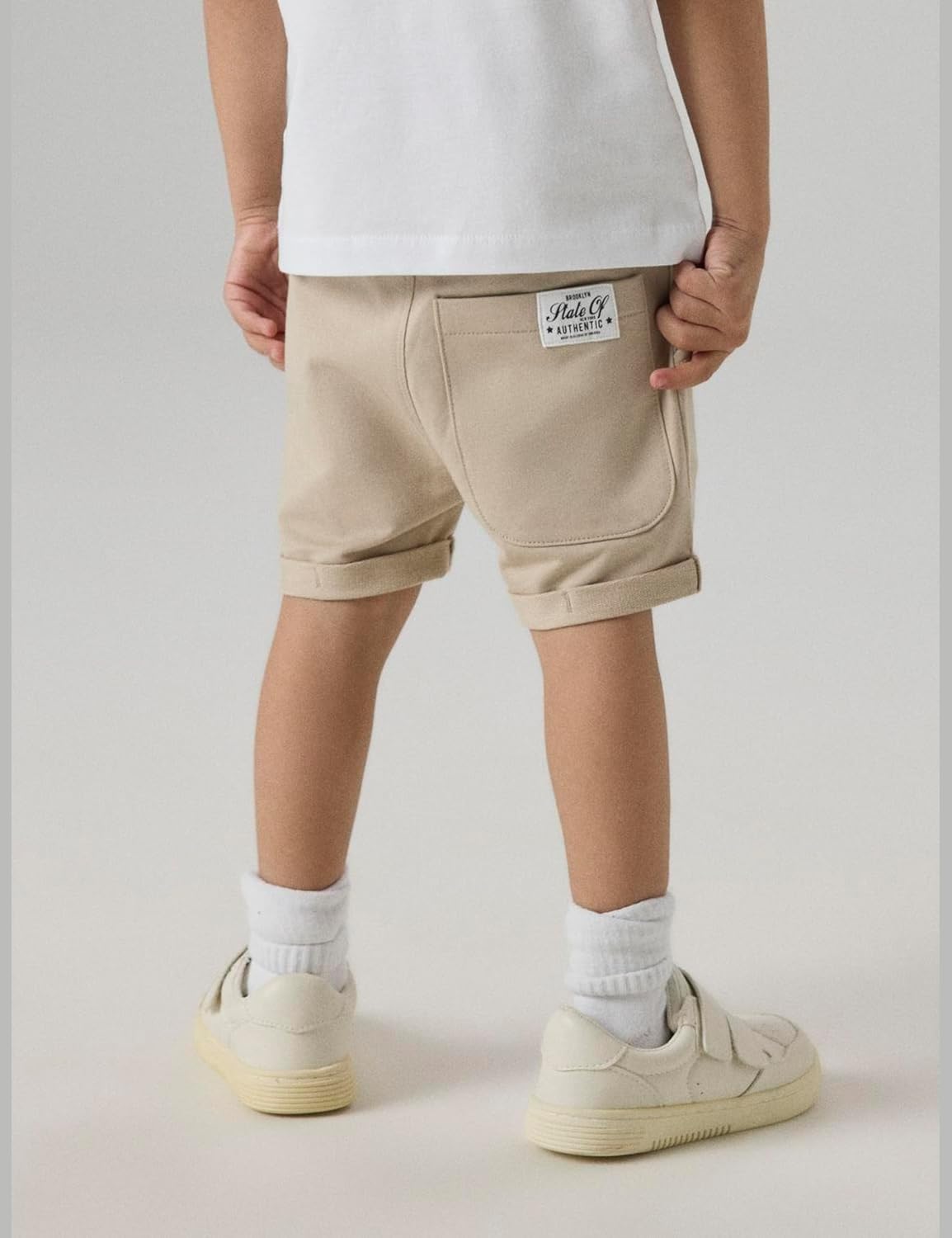 Detalle 2 de Name It Jungen Shorts Nkmvermo Long SWE Shorts Unb F Noos – robuste Alltagsshorts für Kids