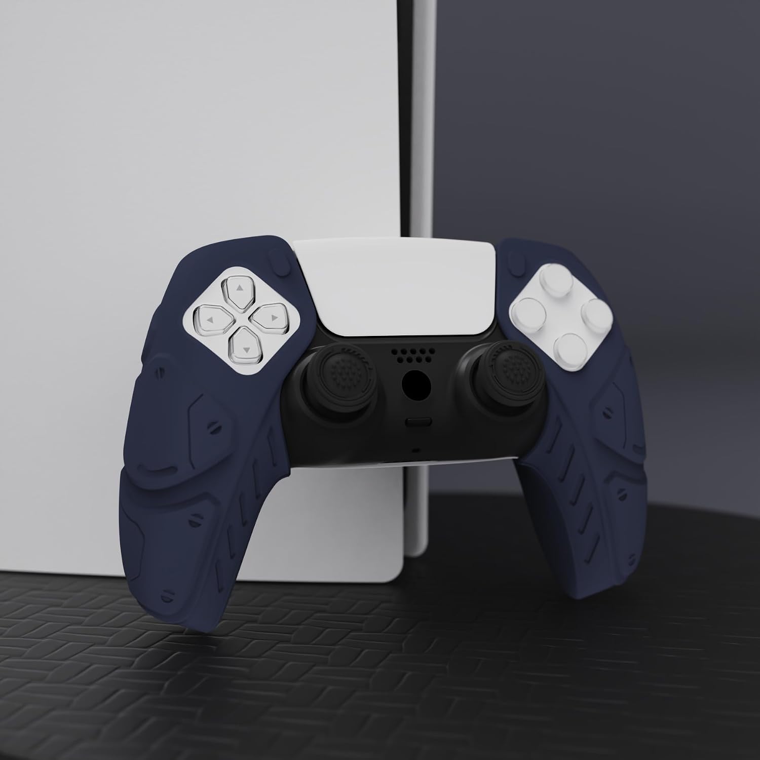 Thumbnail 6 de PlayVital Mecha Edition Midnight Blue ergonomic silicone grips for PS5 controller (with thumbstick caps) — compatible with charging station