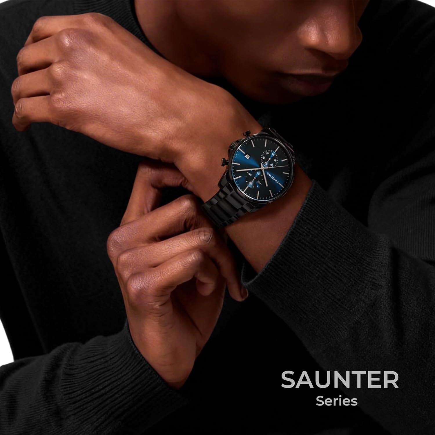 Detalle 2 de PINDOWS Schwarze Herrenuhr: Minimalistischer Edelstahl Chronograph mit Datum, 3ATM wasserdicht