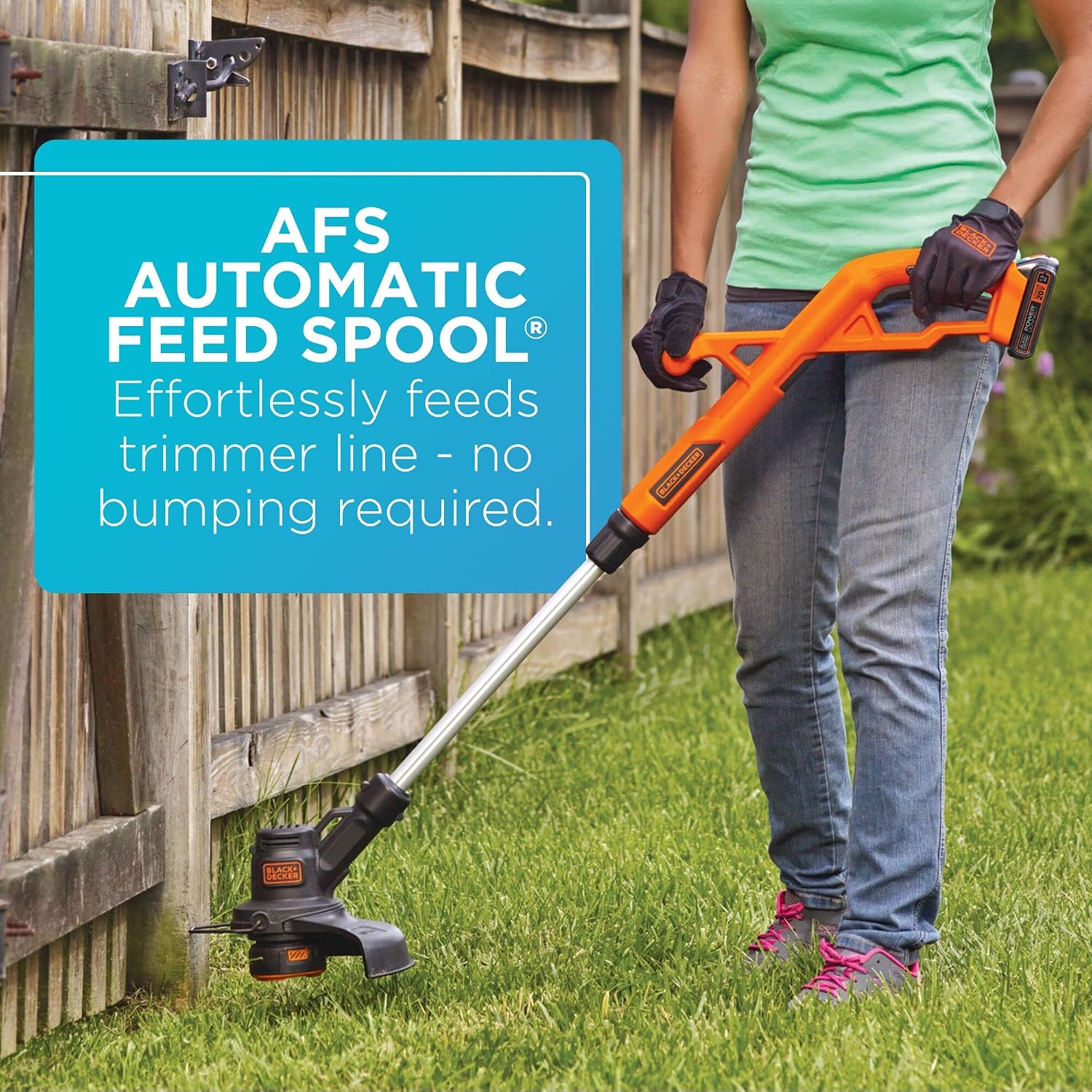 Detalle de BLACK+DECKER LST201-CA 20V MAX Cordless String Trimmer/Edger, 10-Inch