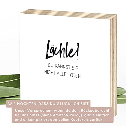 Thumbnail 7 de Wunderpixel Holzbild „Lächle! Du kannst sie nicht alle töten“ aus Birkenholz, 15 × 15 × 2 cm